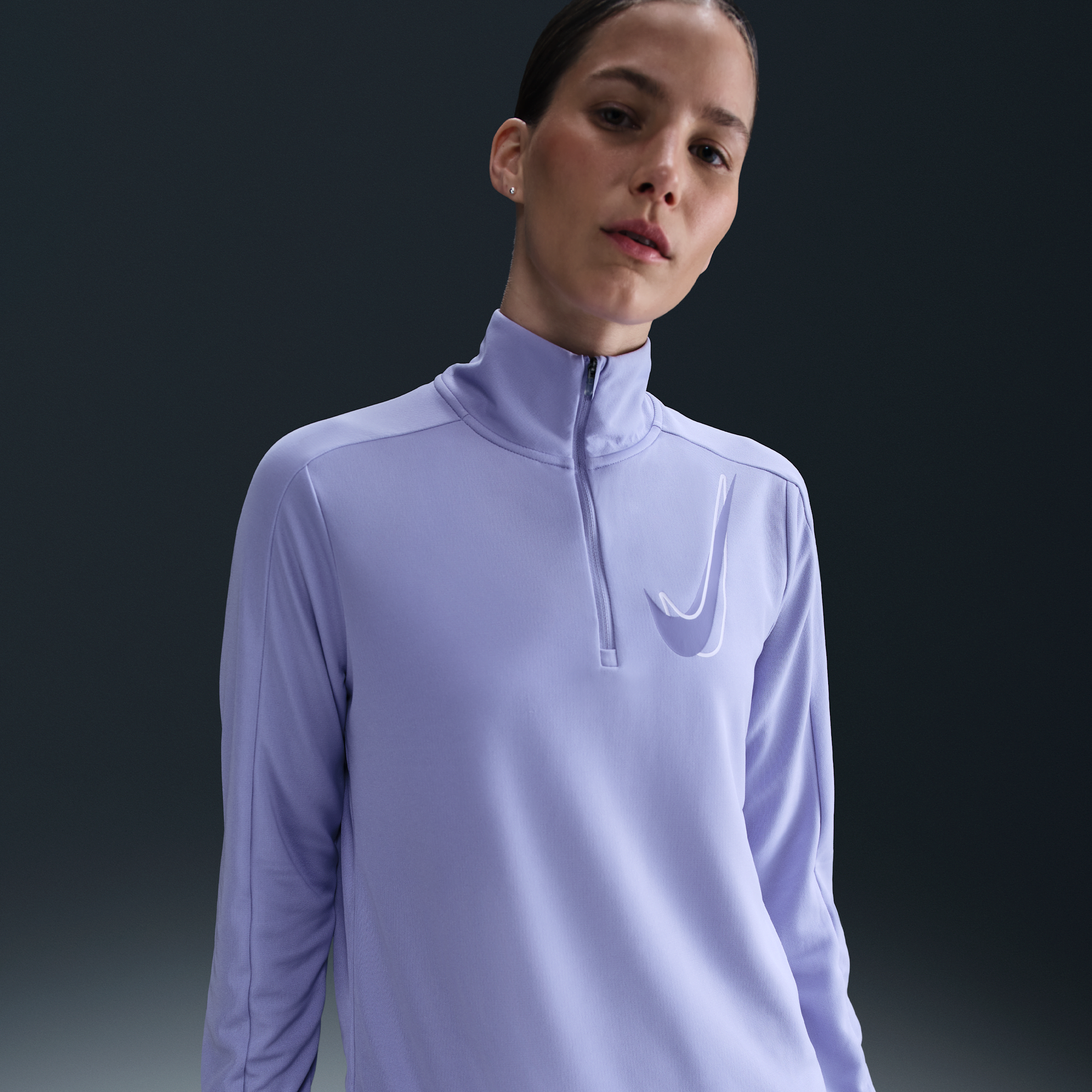 Thumbnail - Nike Swoosh Dri-FIT Mid Layer mit Halbreißverschluss fürs Laufen (Damen) - Lila