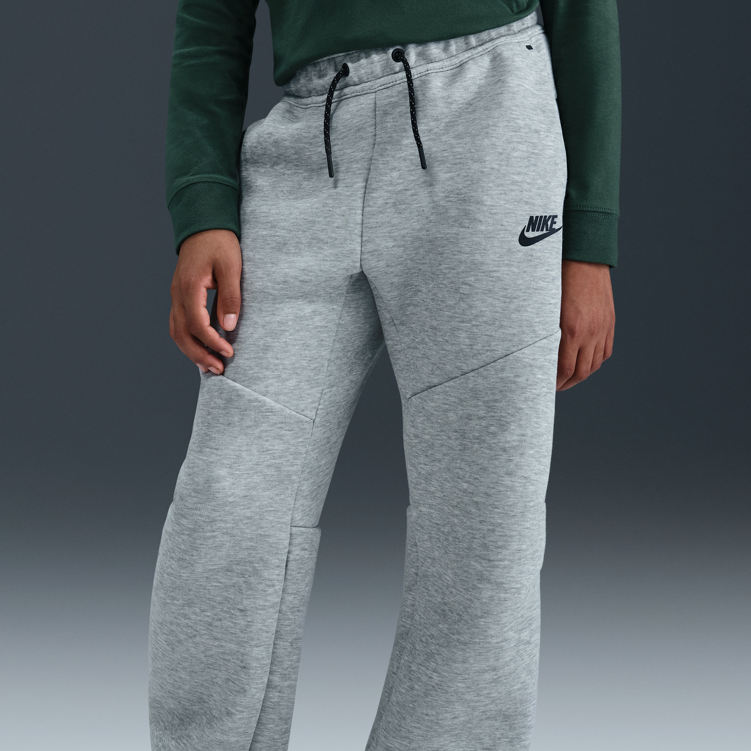 Thumbnail - Nike Tech Fleece Hose mit offenem Saum für ältere Kinder (Jungen) - Grau