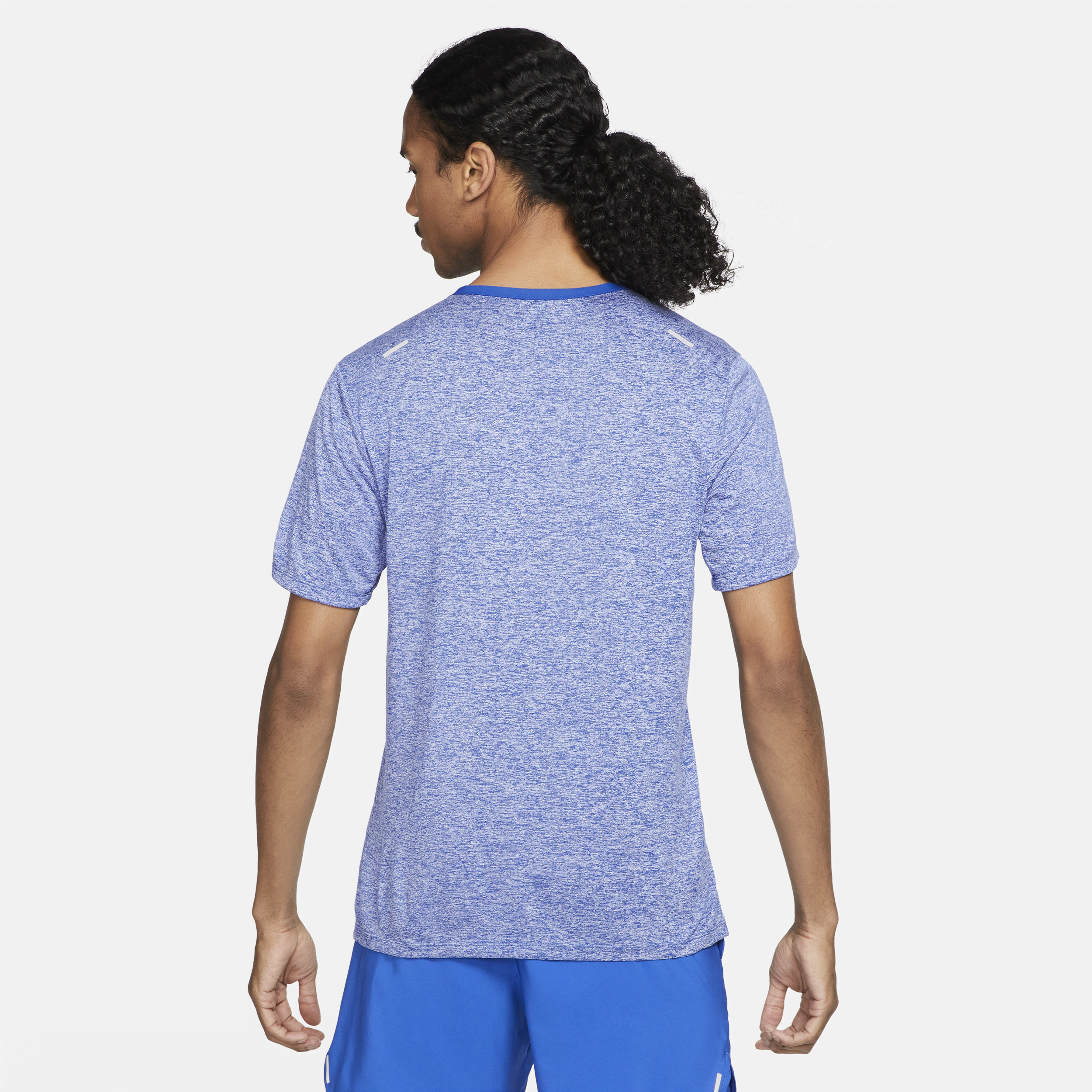 Haut de running à manches courtes Dri-FIT Nike Rise 365 pour homme - Bleu