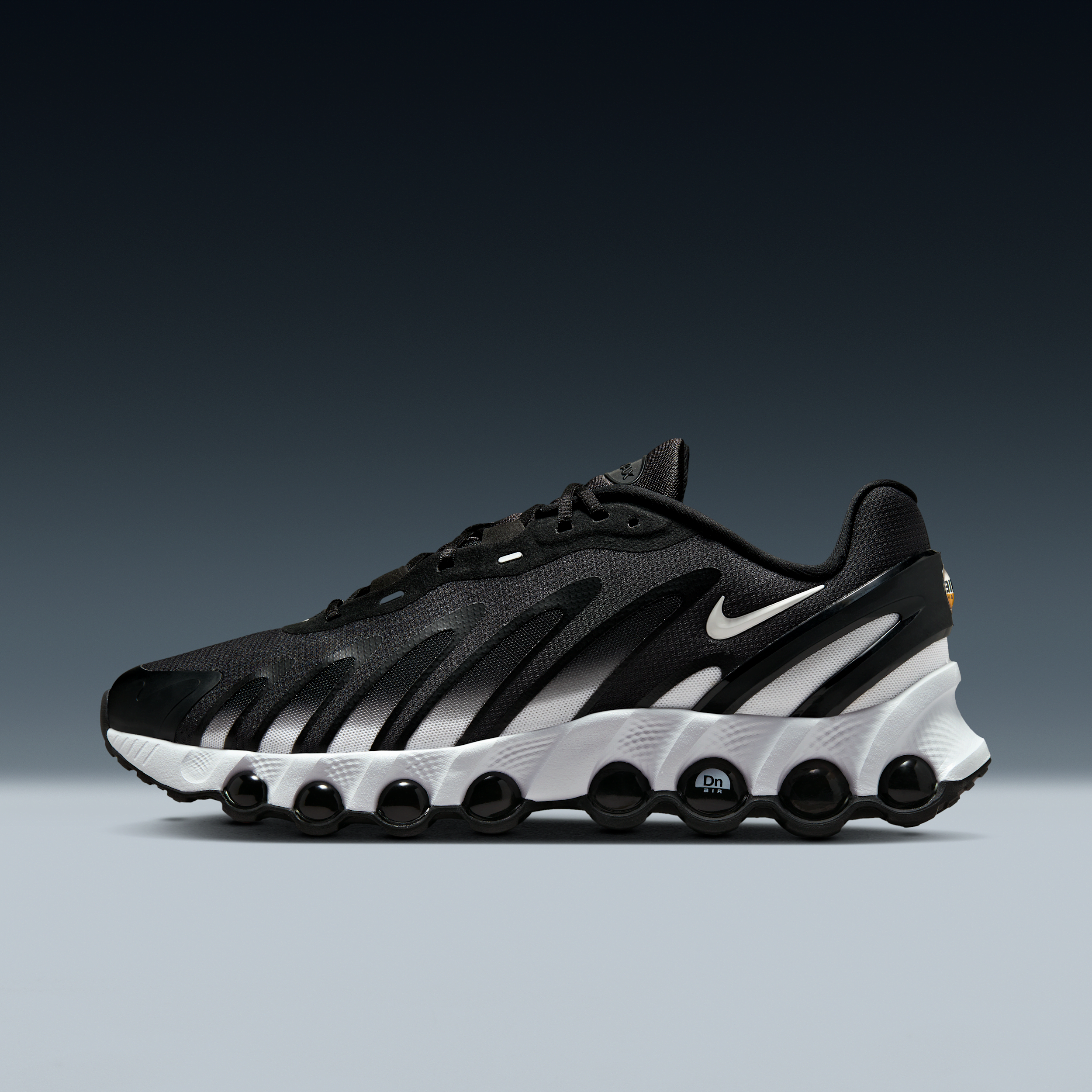 Thumbnail - Nike Air Max Dn8 Schuh (Herren) - Schwarz