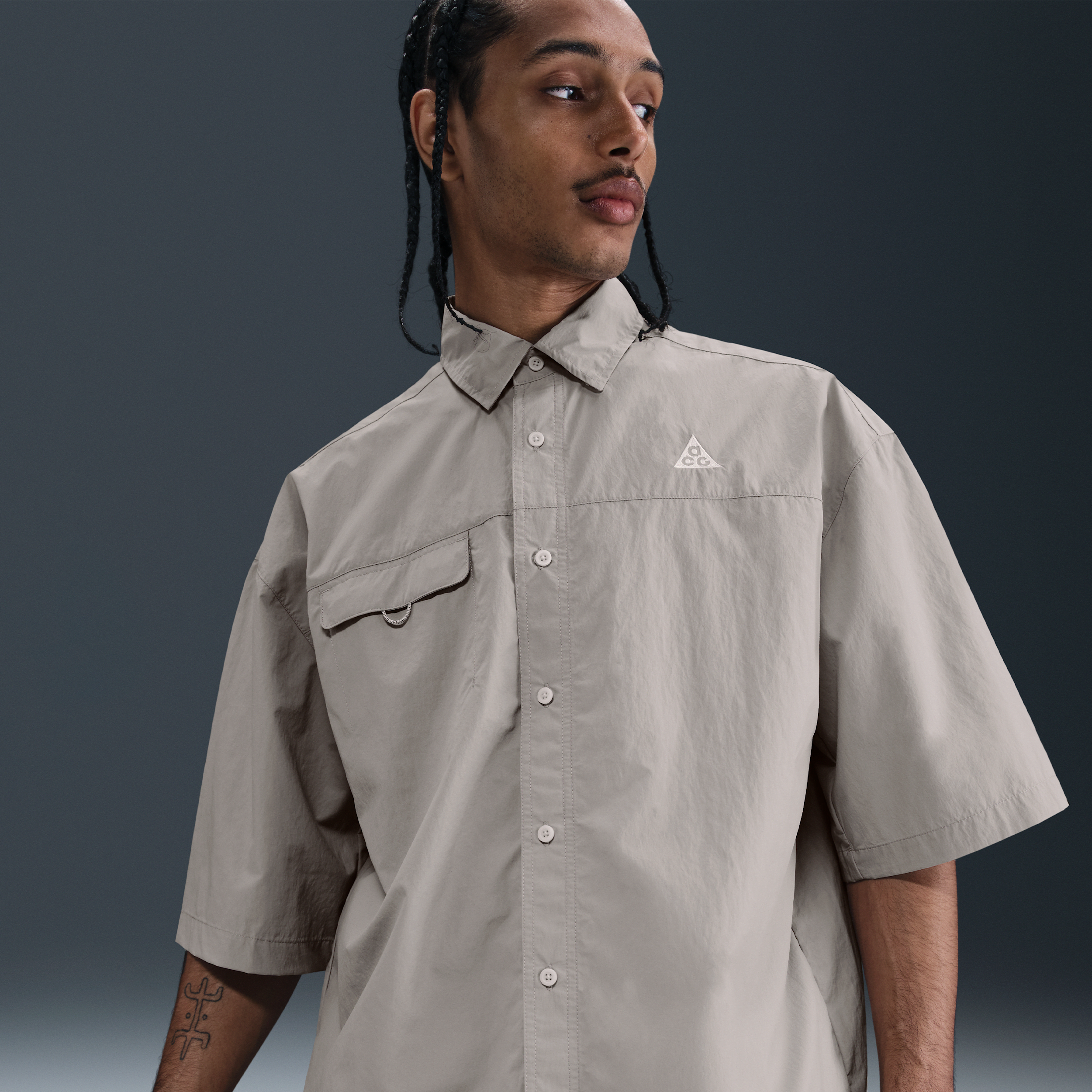Thumbnail - Nike ACG "Orb Weaver" UV Repel Kurzarmshirt - Grau