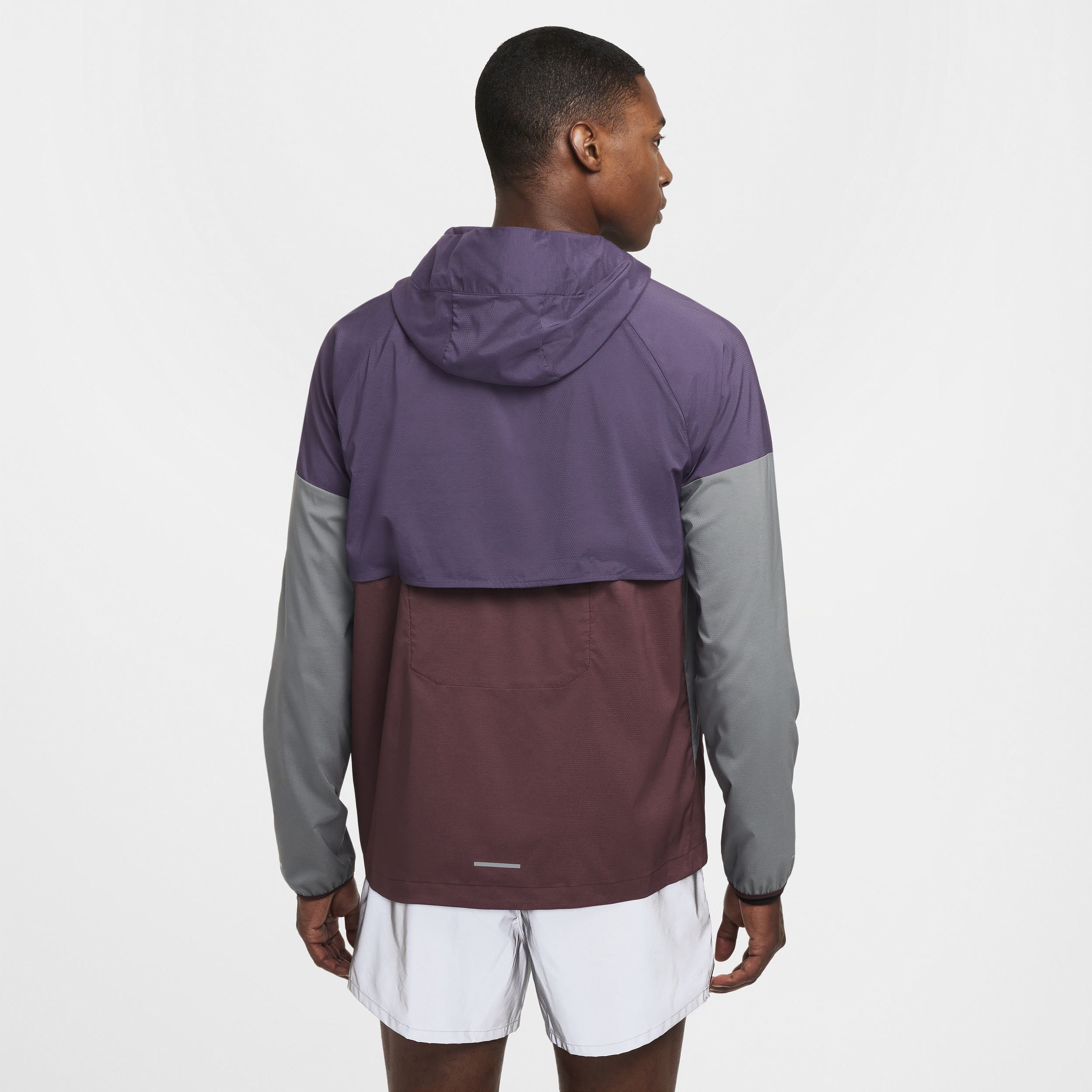 Veste de running déperlante Nike Windrunner pour homme - Pourpre