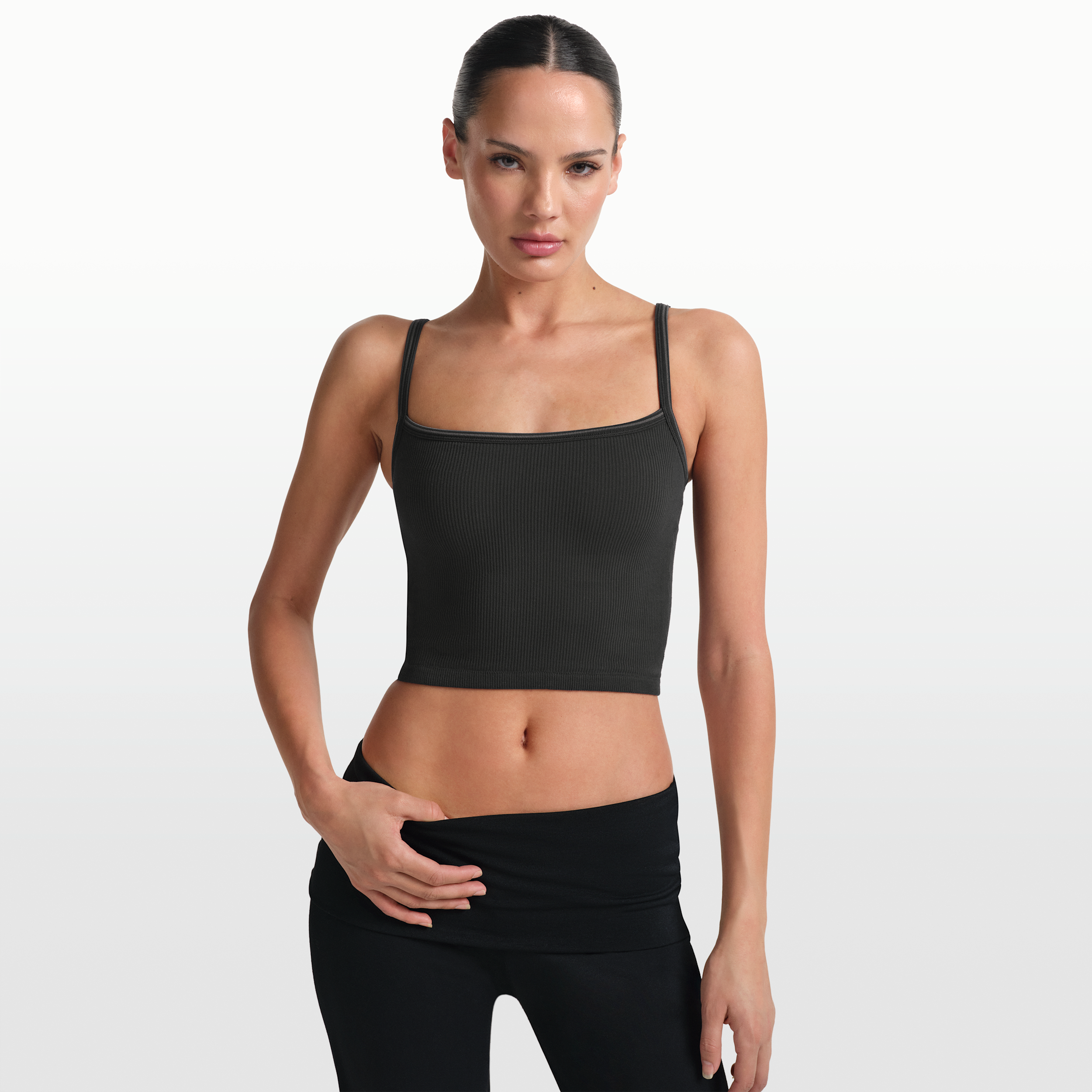 Canotta con spalline sottili NikeSKIMS Rib Seamless – Donna - Nero