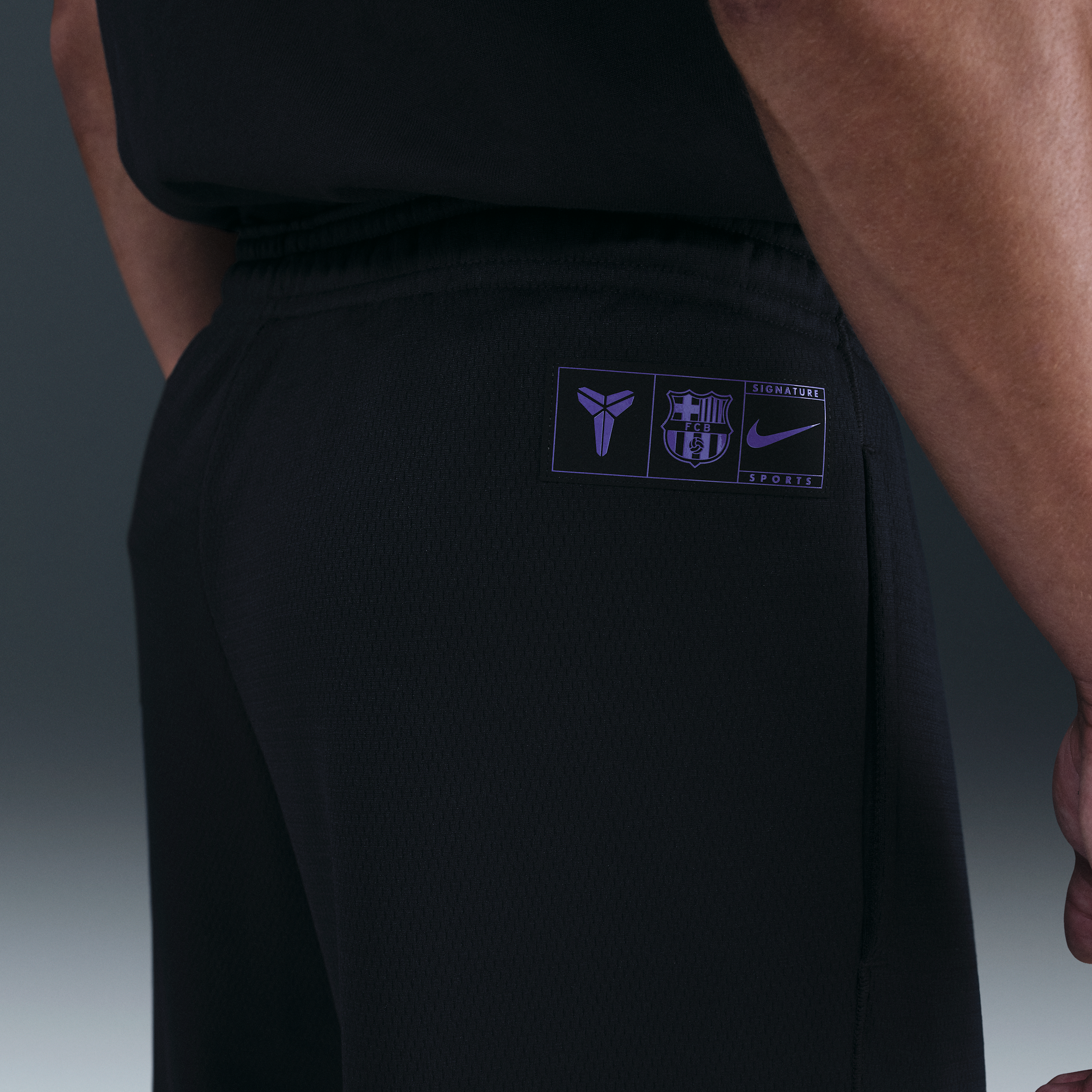 Thumbnail - FC Barcelona Away Kobe Therma-FIT Fußballhose - Schwarz