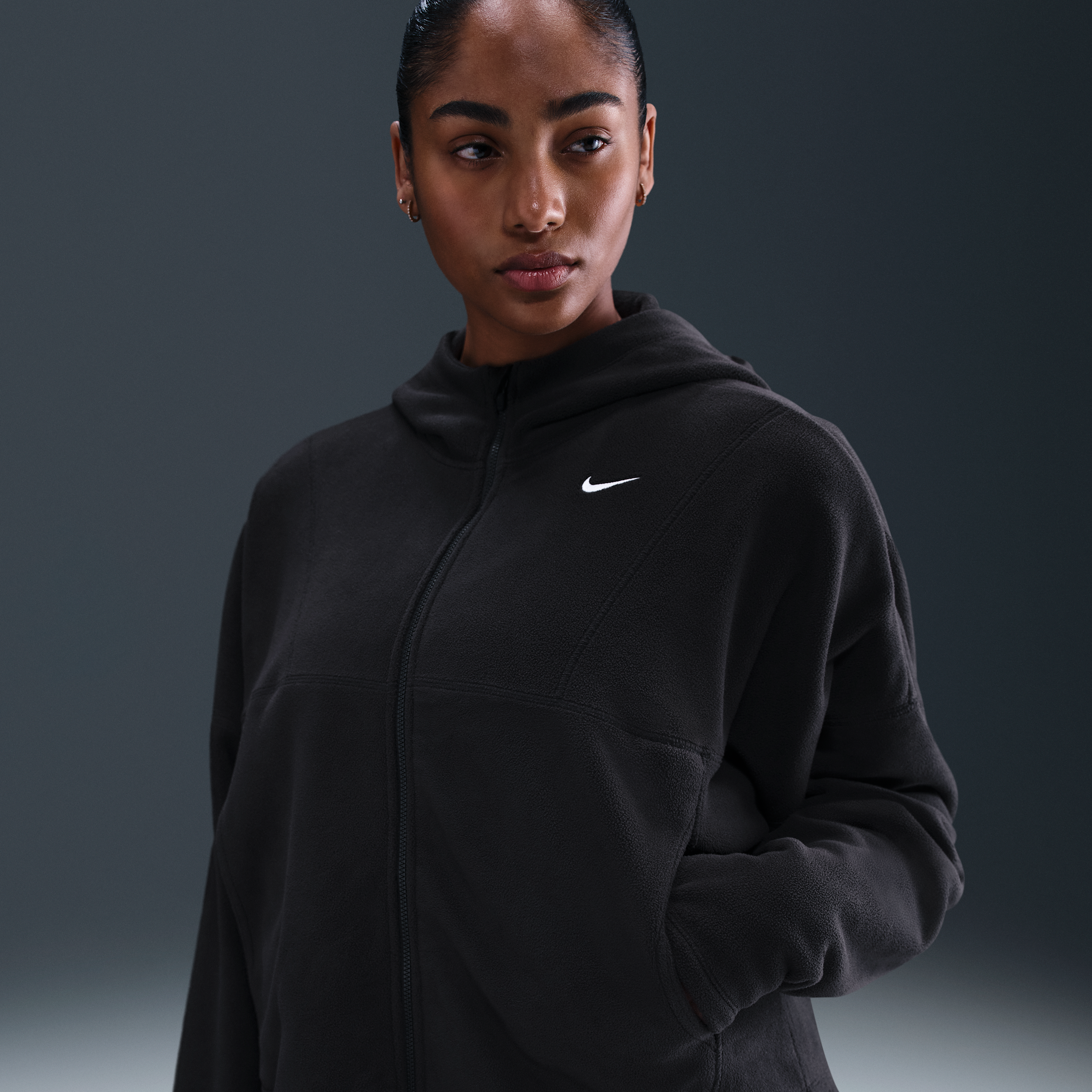 Thumbnail - Nike One Oberteil mit durchgehendem Reißverschluss und Therma-FIT-Technologie (Damen) - Schwarz