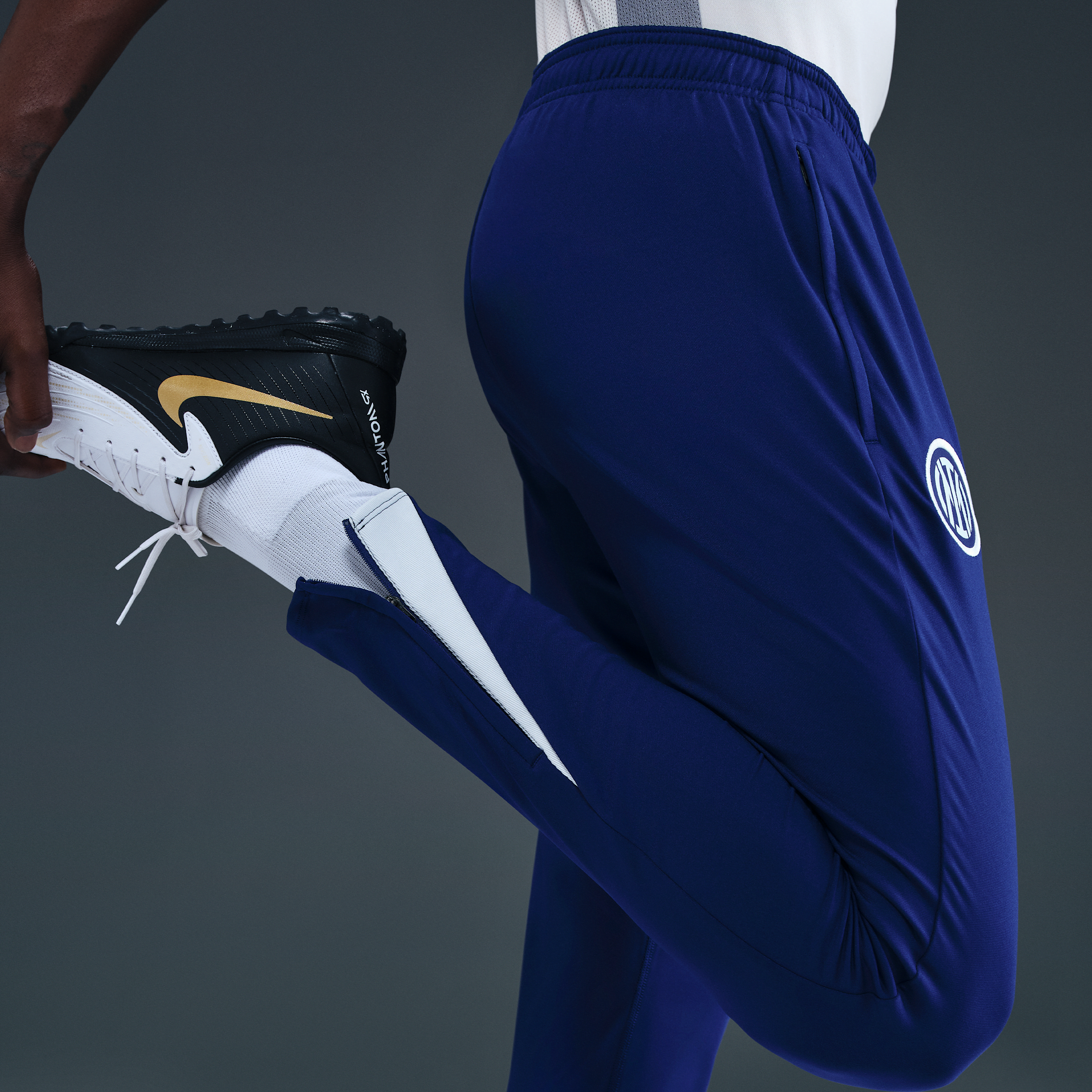 Thumbnail - Inter Mailand Strike Nike Dri-FIT Strick-Fußballhose (Herren) - Blau