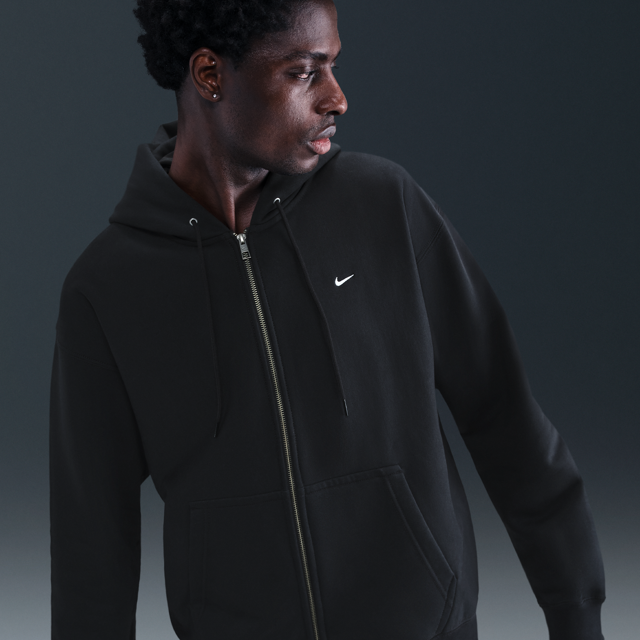 Thumbnail - Nike Solo Swoosh Fleece-Kapuzenjacke mit durchgehendem Reißverschluss (Herren) - Schwarz
