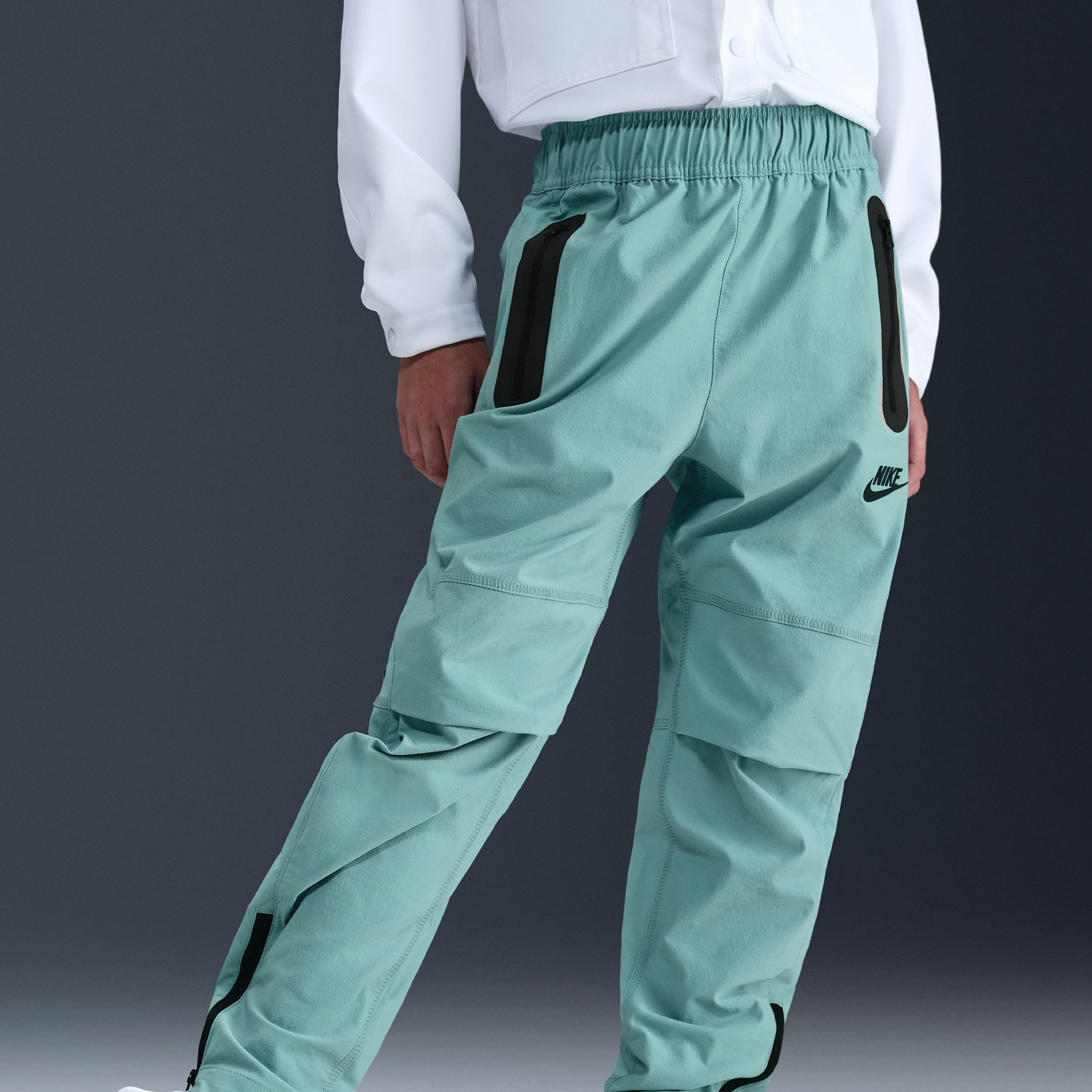 Thumbnail - Nike Tech Webhose (ältere Kinder, Jungen) - Grün