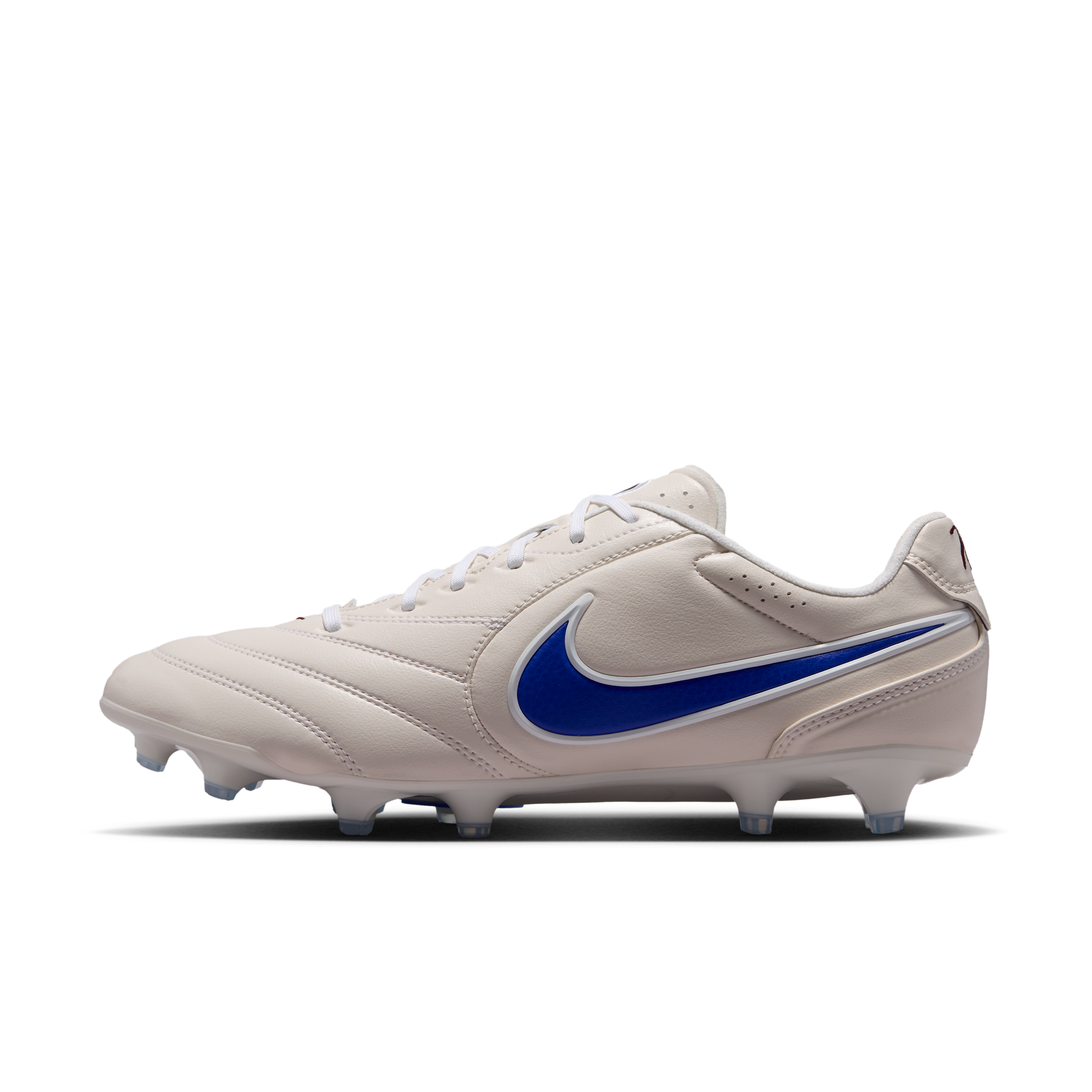 Korki piłkarskie typu low top na twardą murawę Nike Tiempo Ligera Pro - Biel