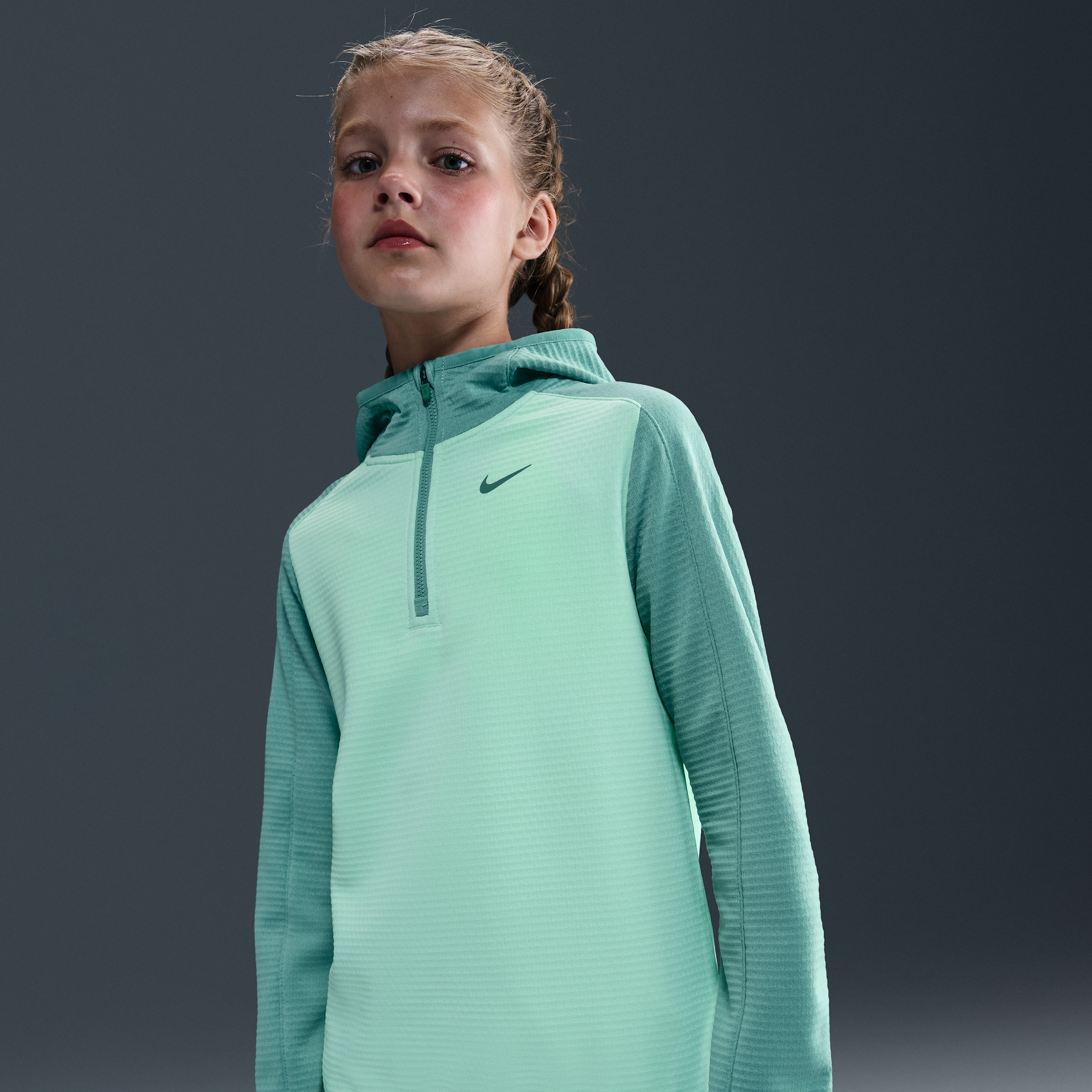Thumbnail - Nike Therma-FIT-Oberteil mit Viertelreißverschluss (ältere Kinder) - Grün