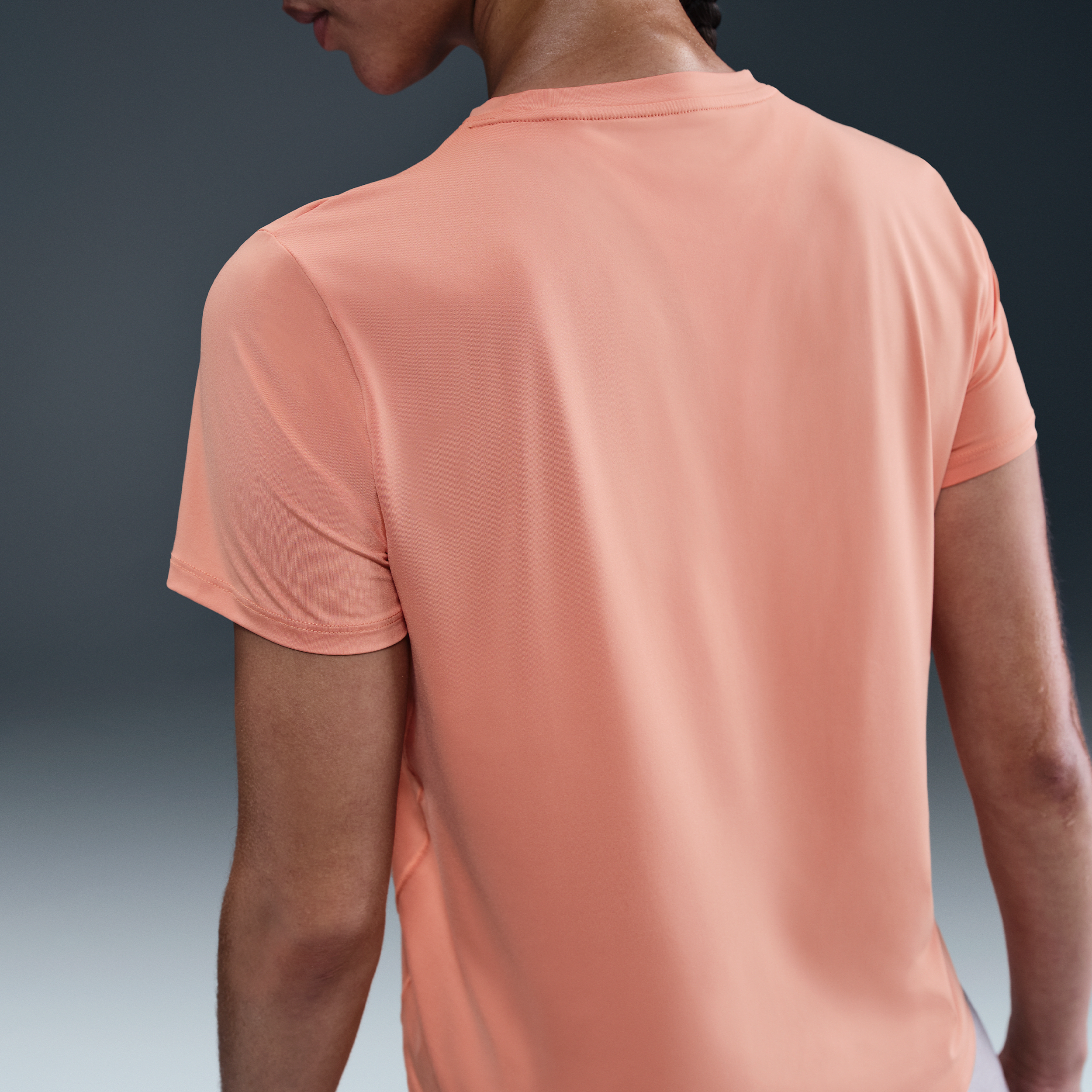 Haut à manches courtes Dri-FIT Nike One Classic pour femme - Orange