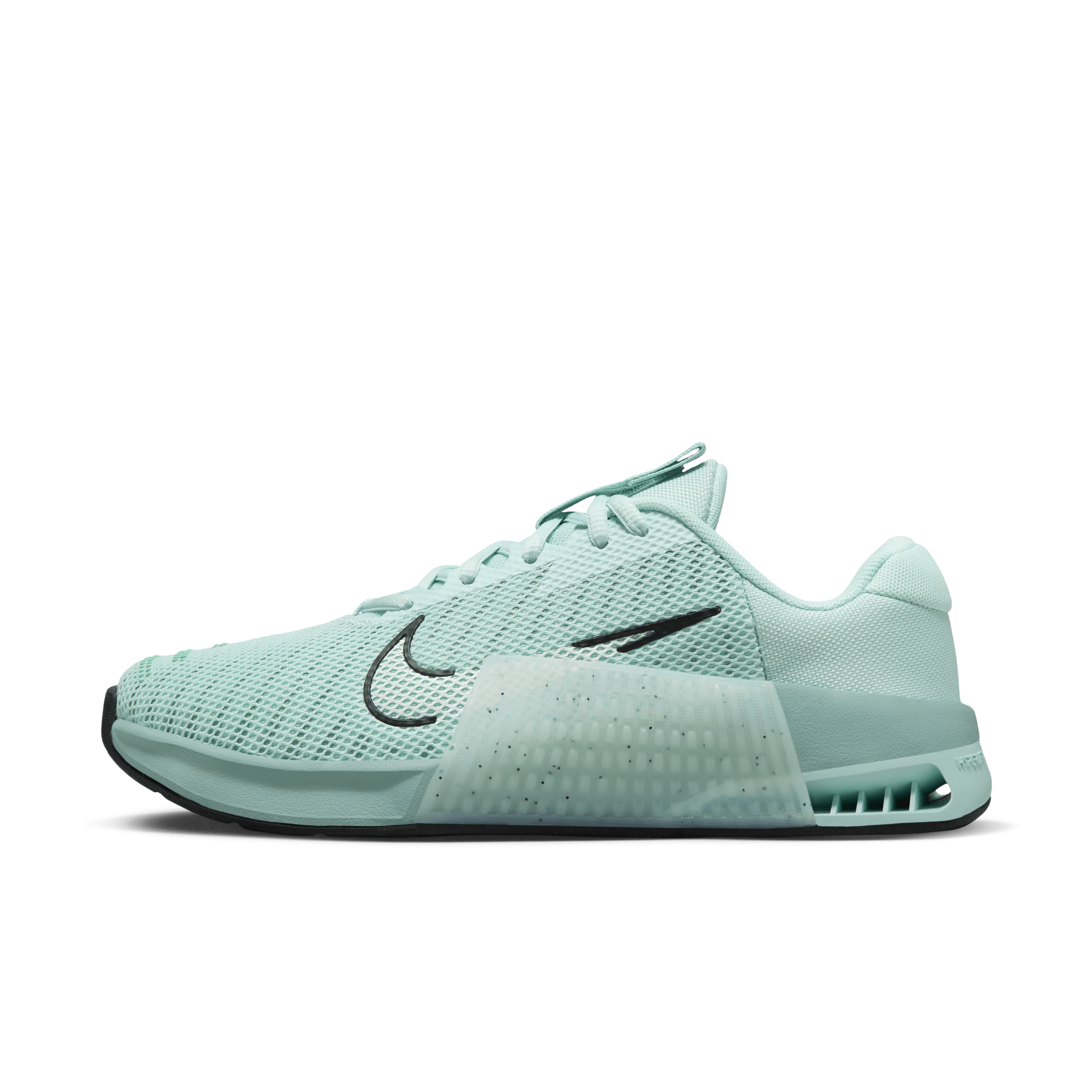 TRAINING SHOES