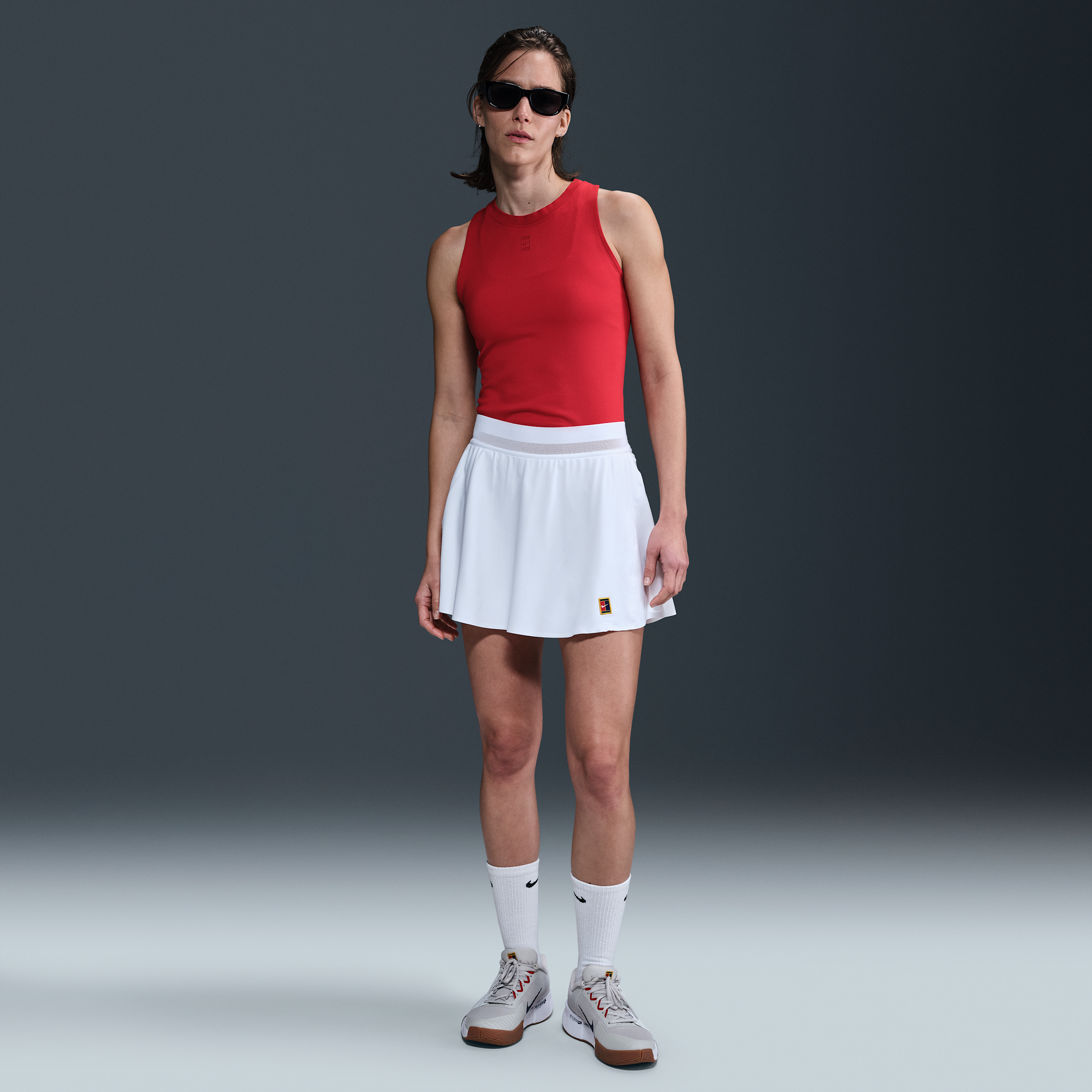 Thumbnail - NikeCourt Slam Ace Tennisrock mit Dri-FIT-Technologie (Damen) - Weiß