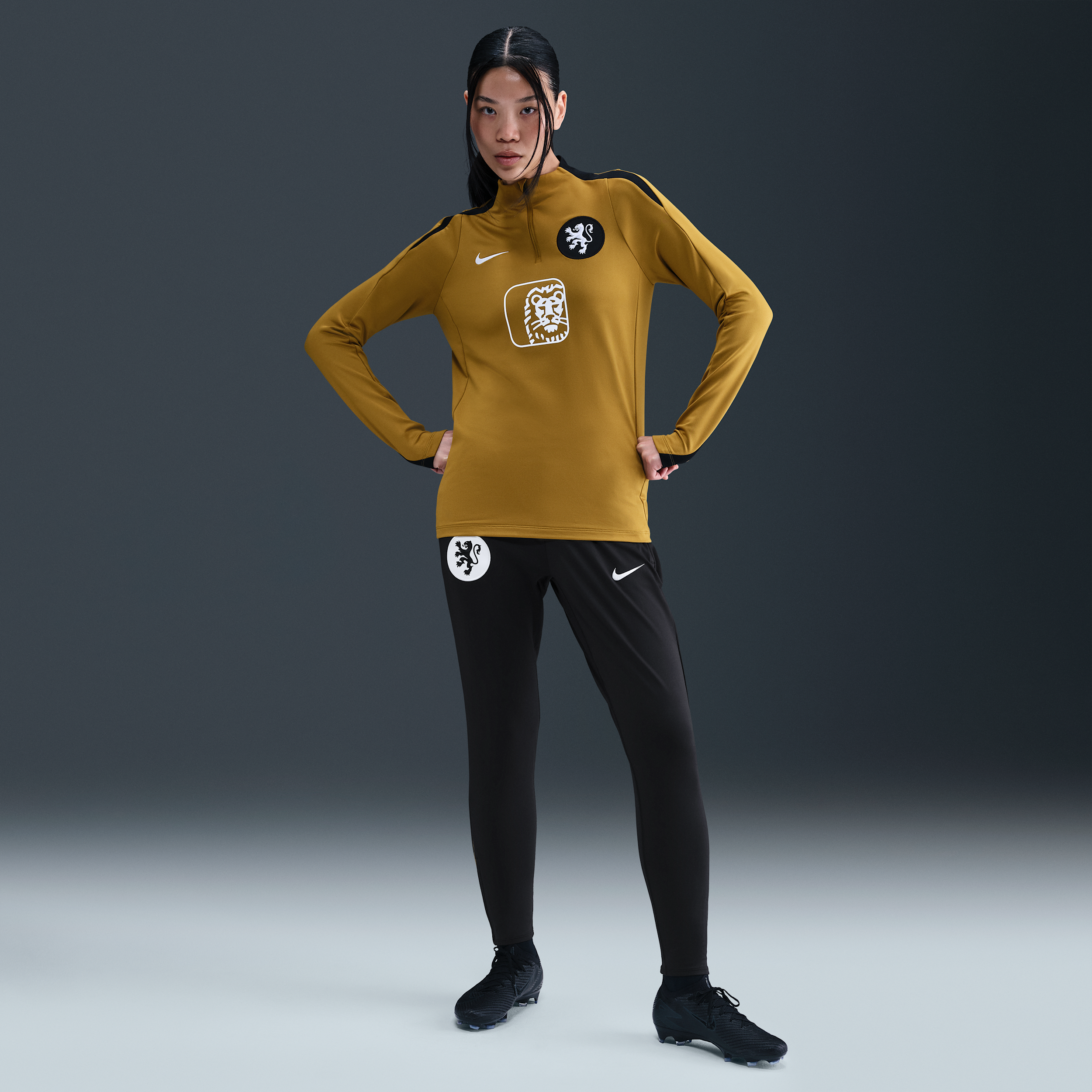 Nike Nederland Strike Dri-FIT knit voetbalbroek voor dames Zwart