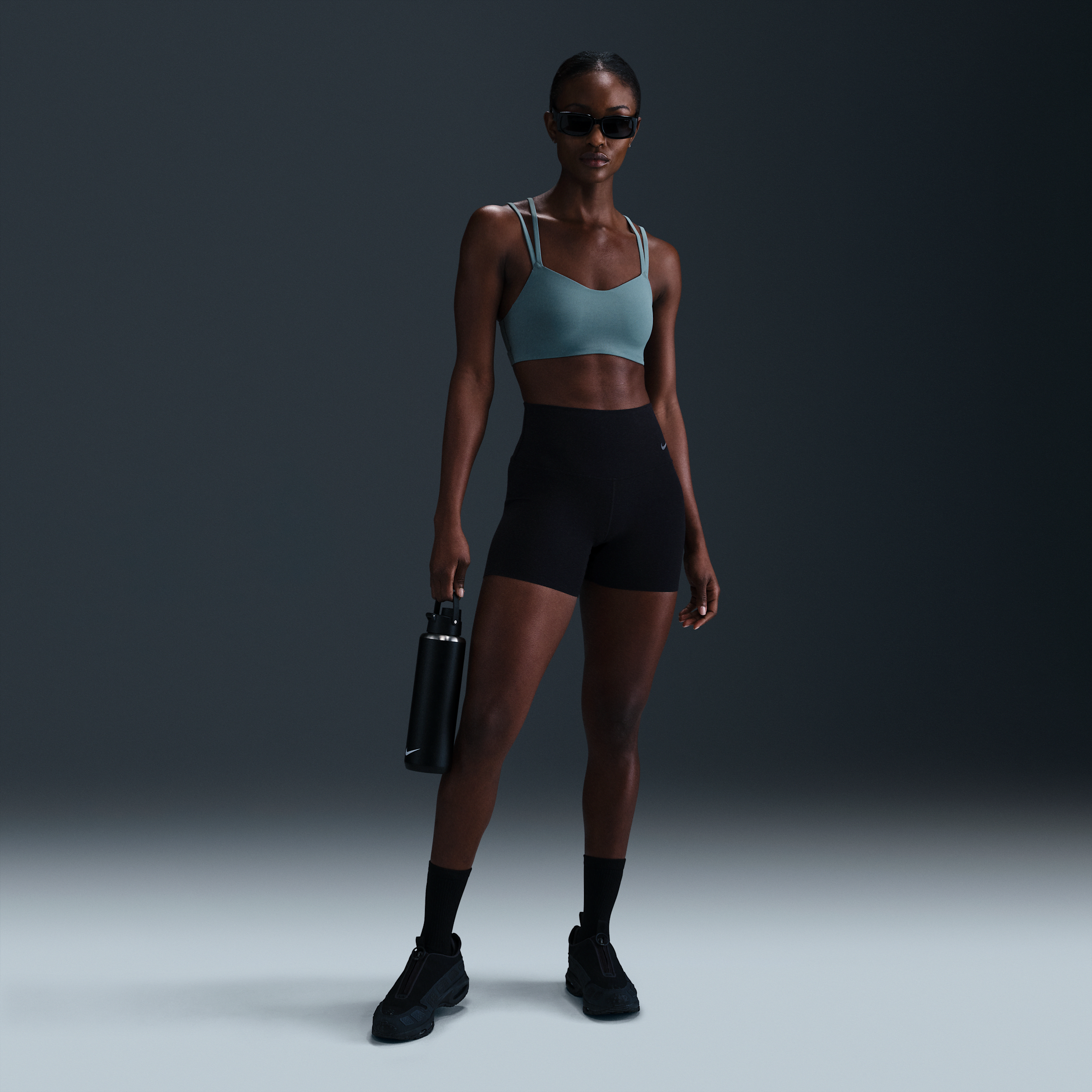 Brassière de sport rembourrée à maintien léger Nike Zenvy Strappy pour femme - Bleu