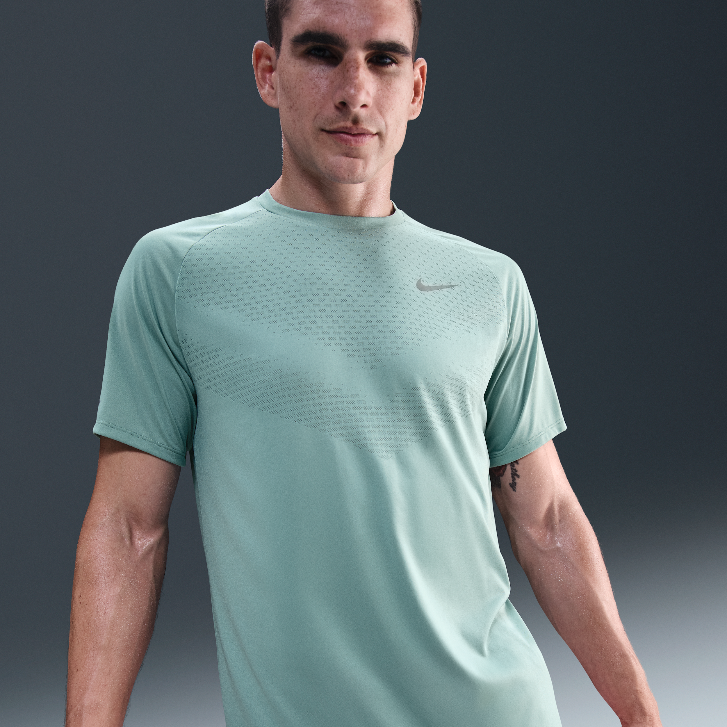 Nike Stride Mens Dri-FIT ADV Short-Sleeve Running Top - Green - Polyester