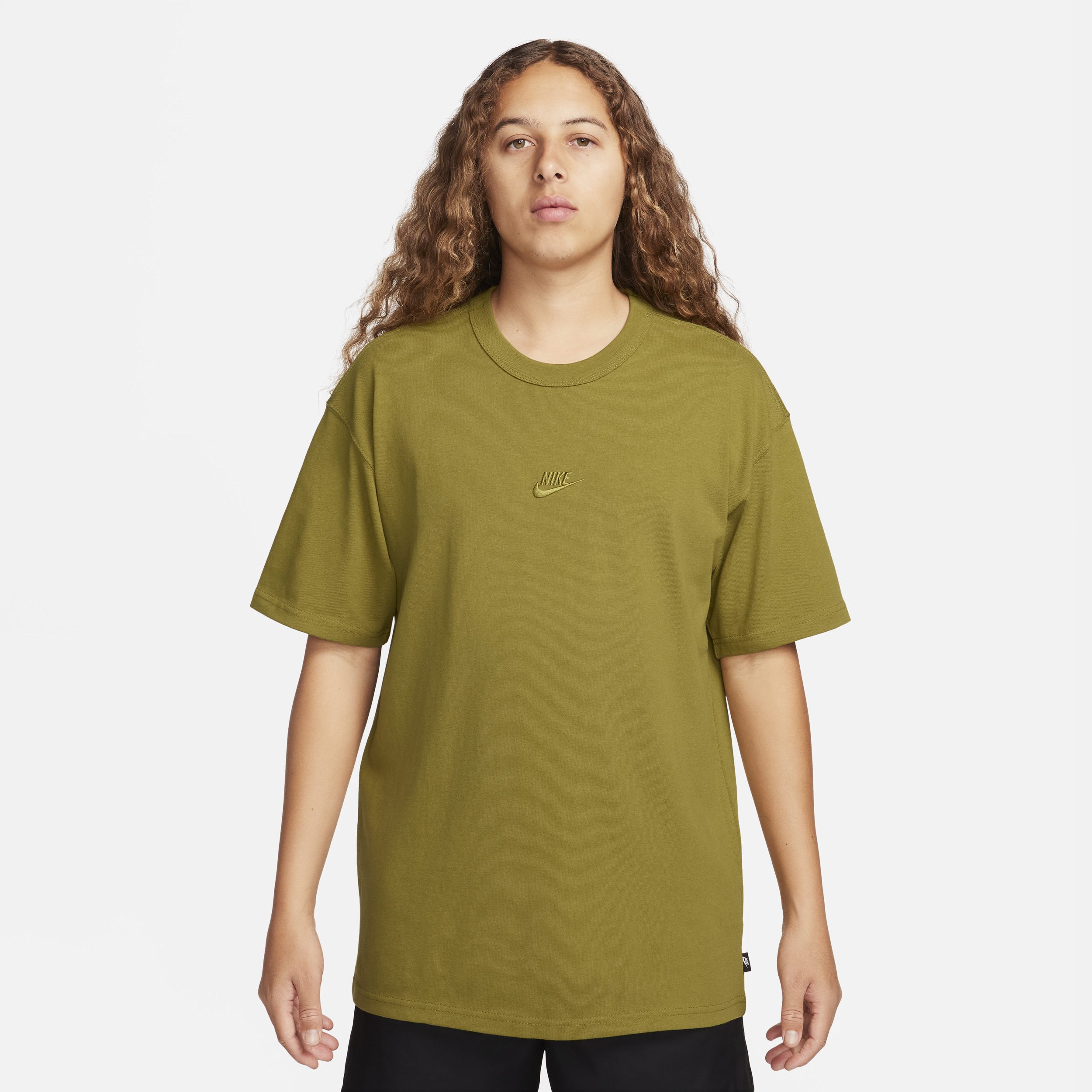Image of Nike Sportswear Premium Essentials T-shirt voor heren - Groen