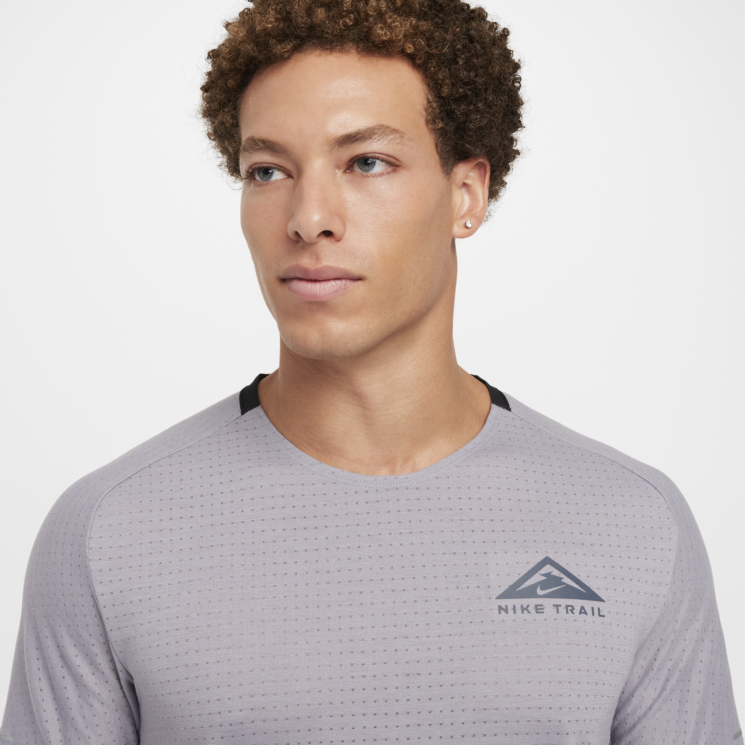 Haut de running Dri-FIT à manches courtes Nike Trail Solar Chase pour homme - Gris