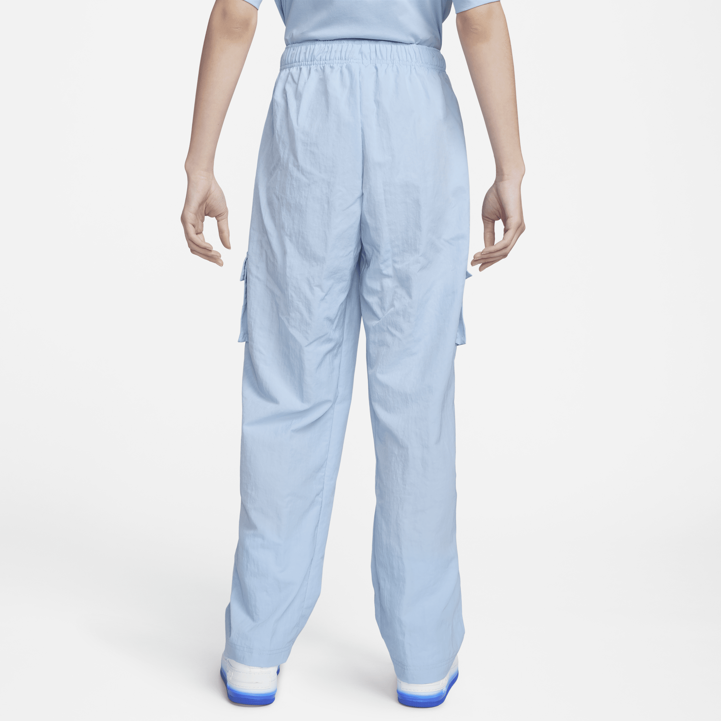 Nike Sportswear Essential Geweven cargobroek met hoge taille voor dames Blauw
