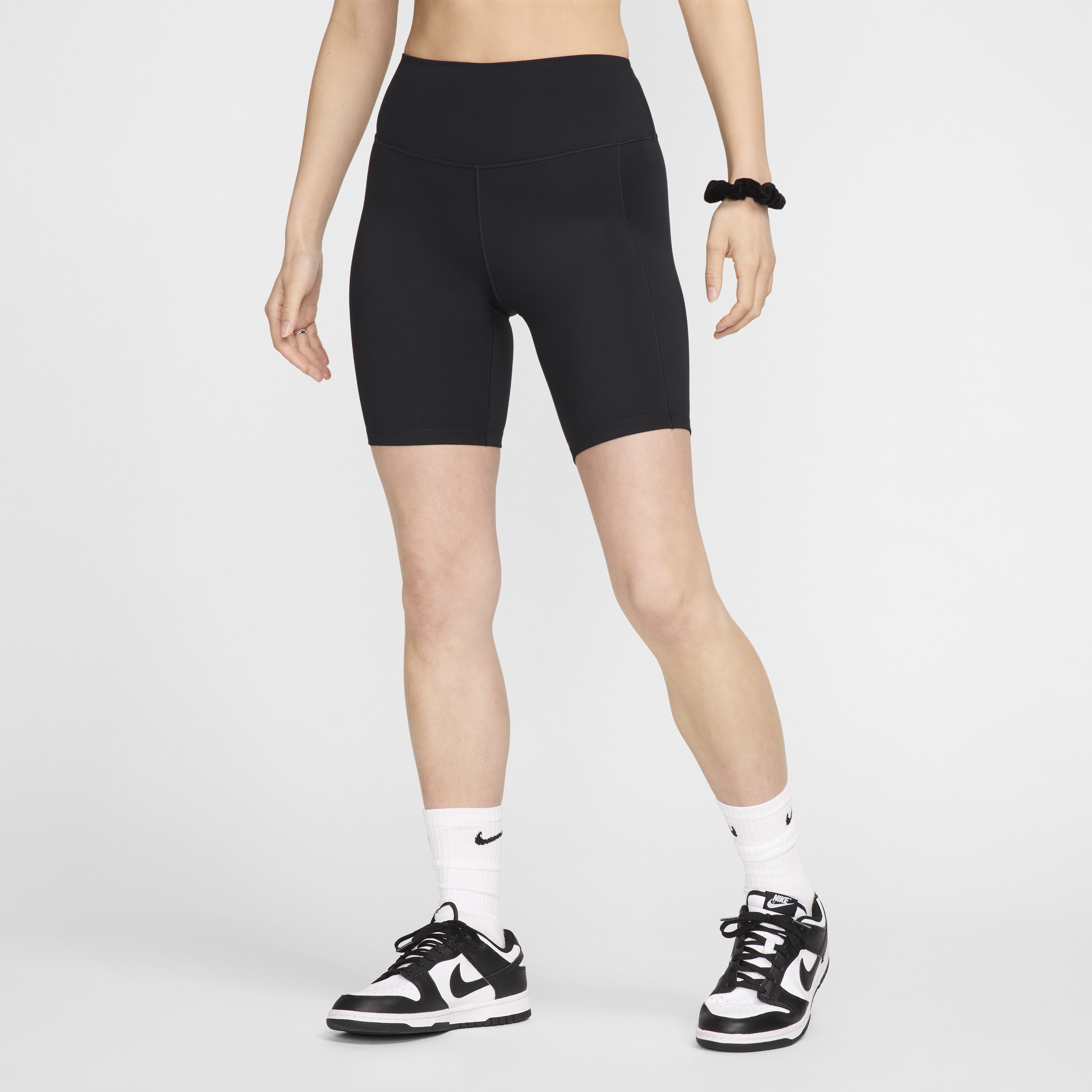 Nike One Leak Protection: Period bikeshorts met hoge taille voor dames (21 cm) Zwart