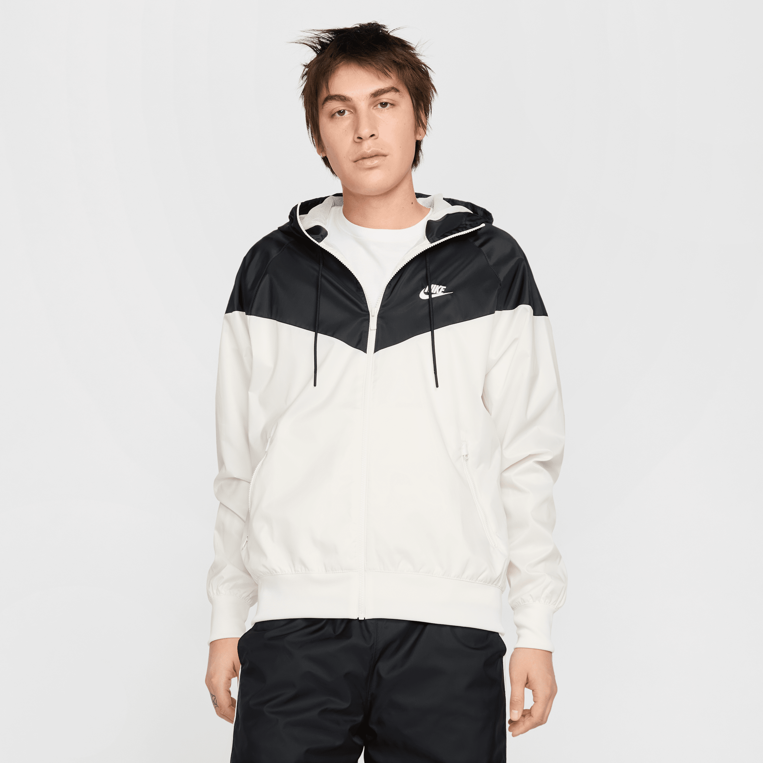 Thumbnail - Nike Sportswear Windrunner Herrenjacke mit Kapuze - Weiß