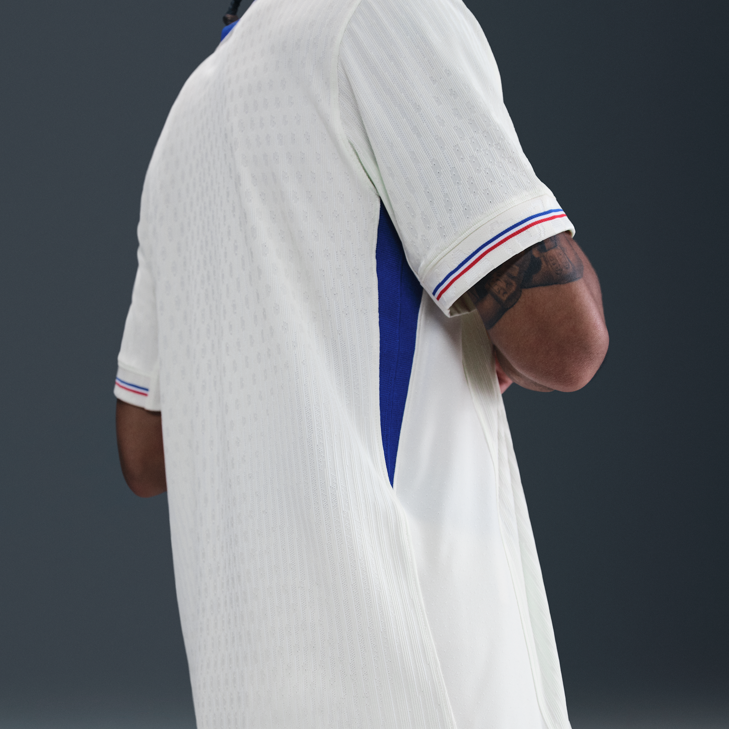 Thumbnail - FFF 2025 Match Away (Frauenteam) Nike Authentic Dri-FIT ADV Fußballtrikot (Herren) - Braun