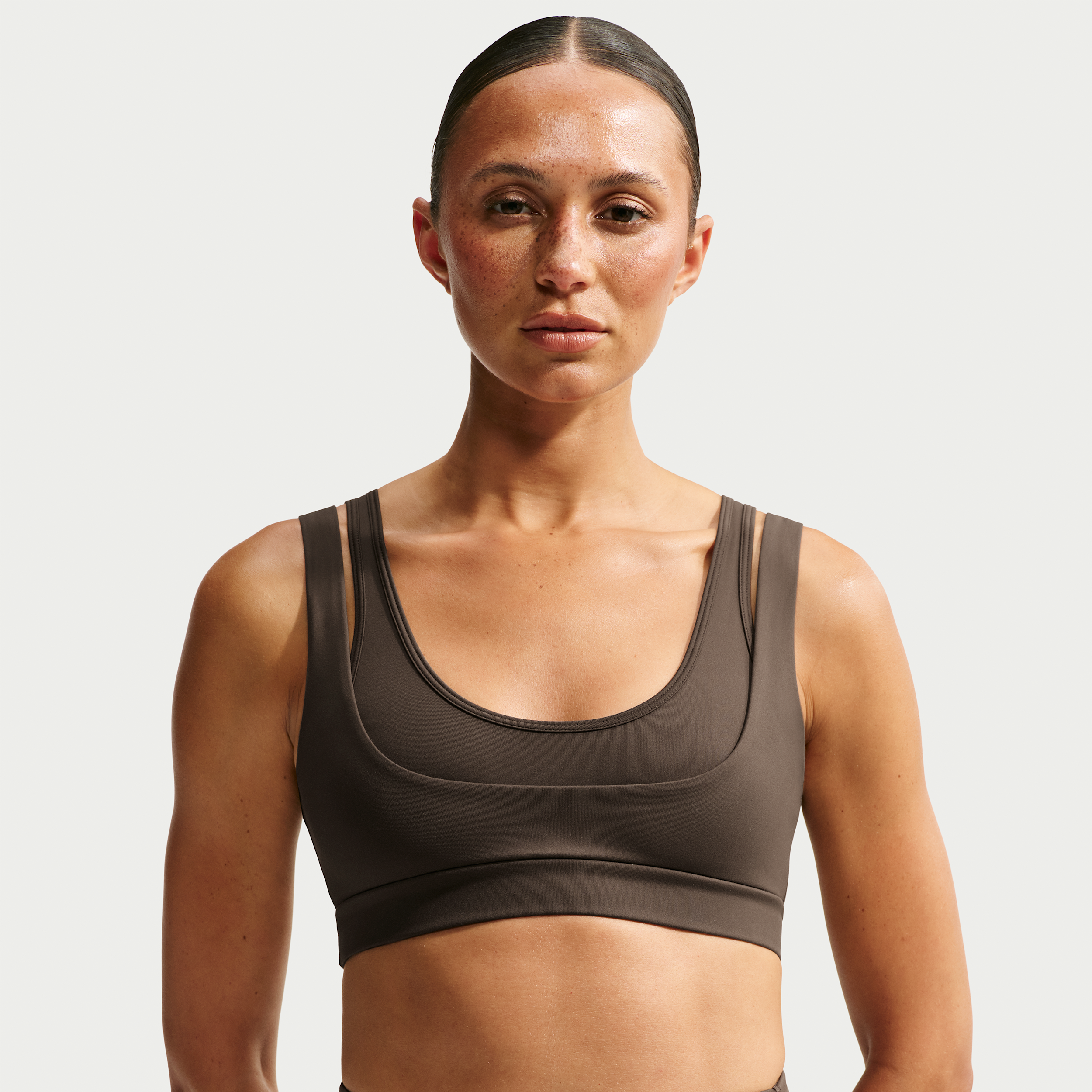 NikeSKIMS Matte Scoop-bh med dobbelte stropper til kvinder - brun