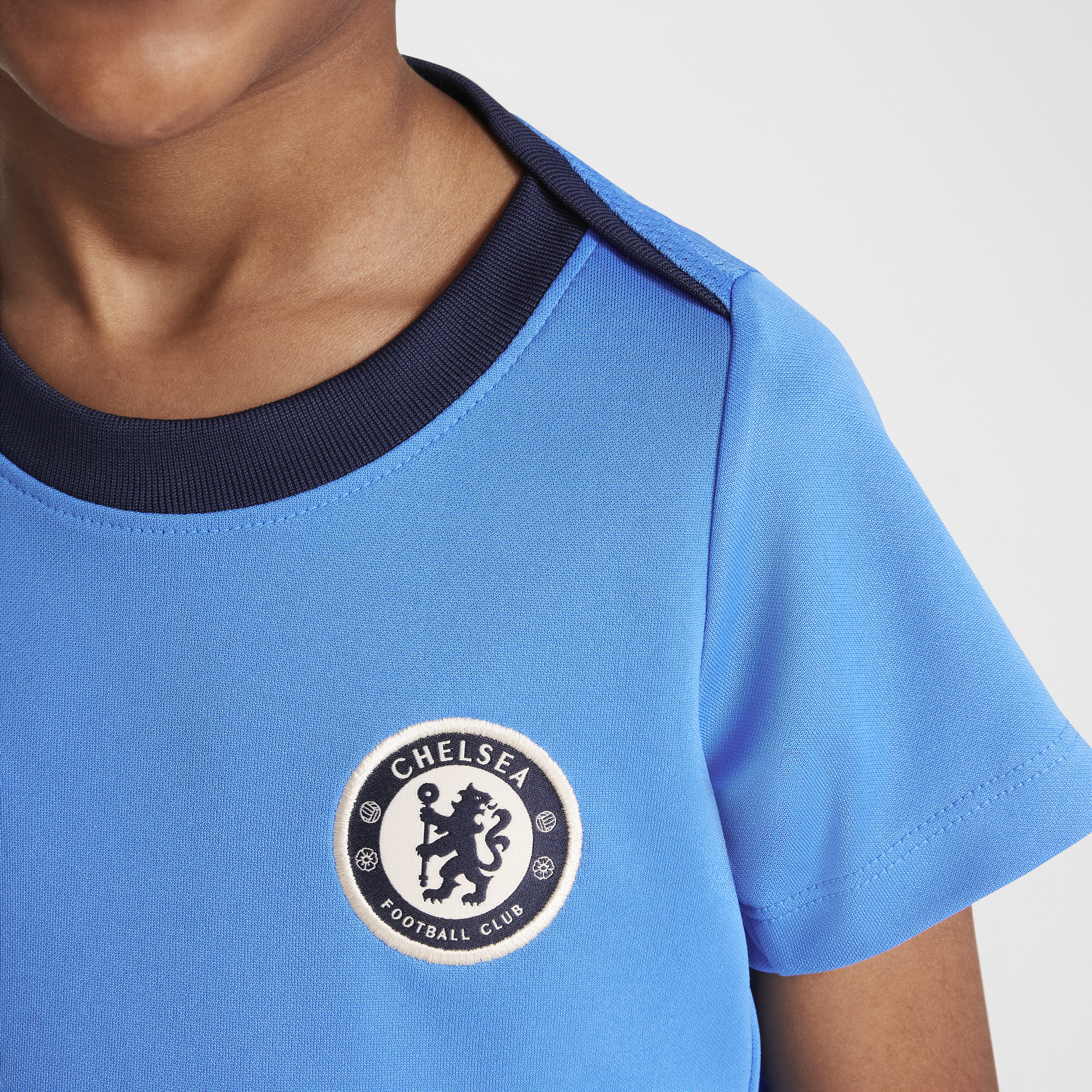 Haut de foot à manches courtes Nike Dri-FIT Chelsea FC Academy Pro pour enfant - Bleu