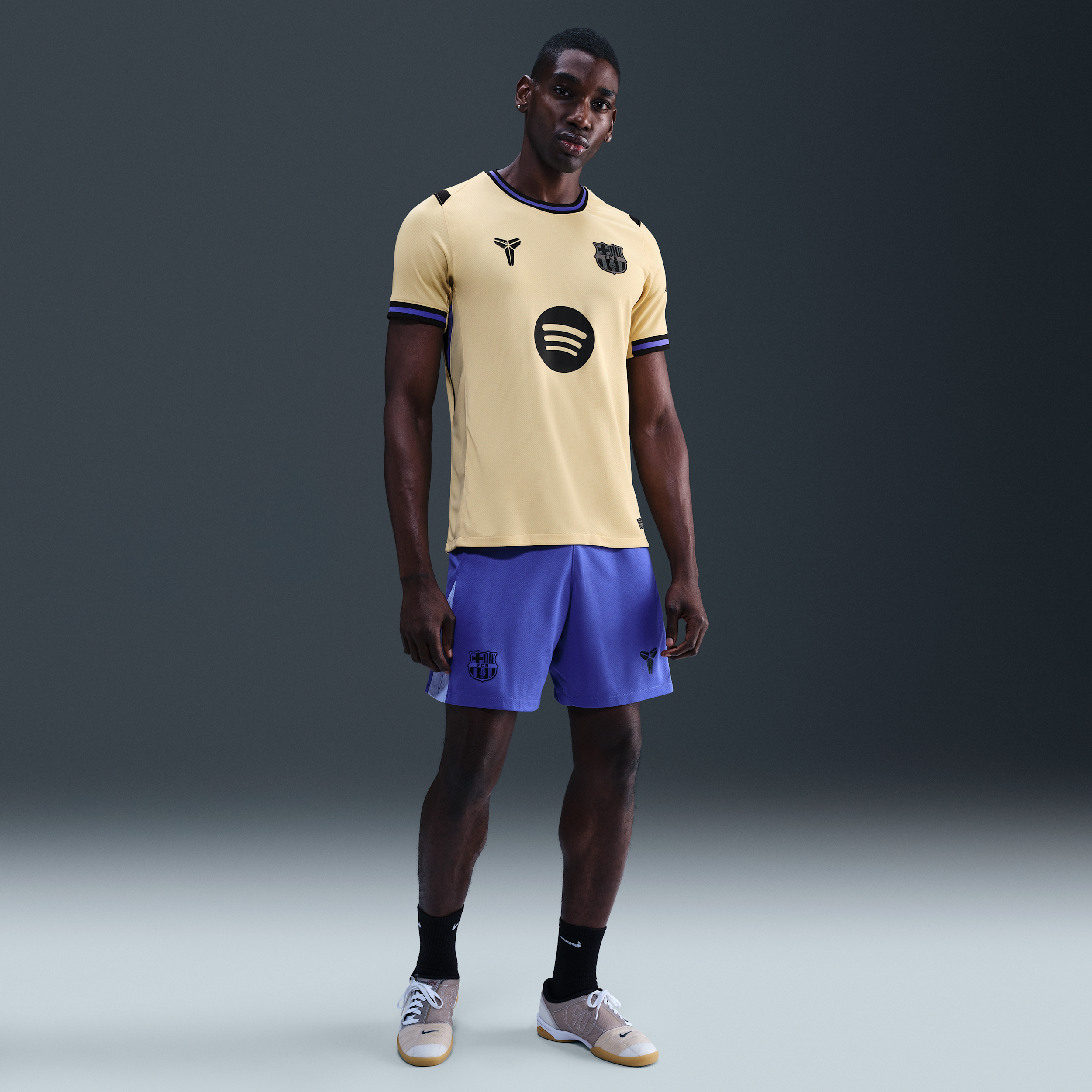 Nike FC Barcelona 2025 26 Stadium Uit Kobe replicavoetbalshirt met Dri-FIT voor heren Bruin