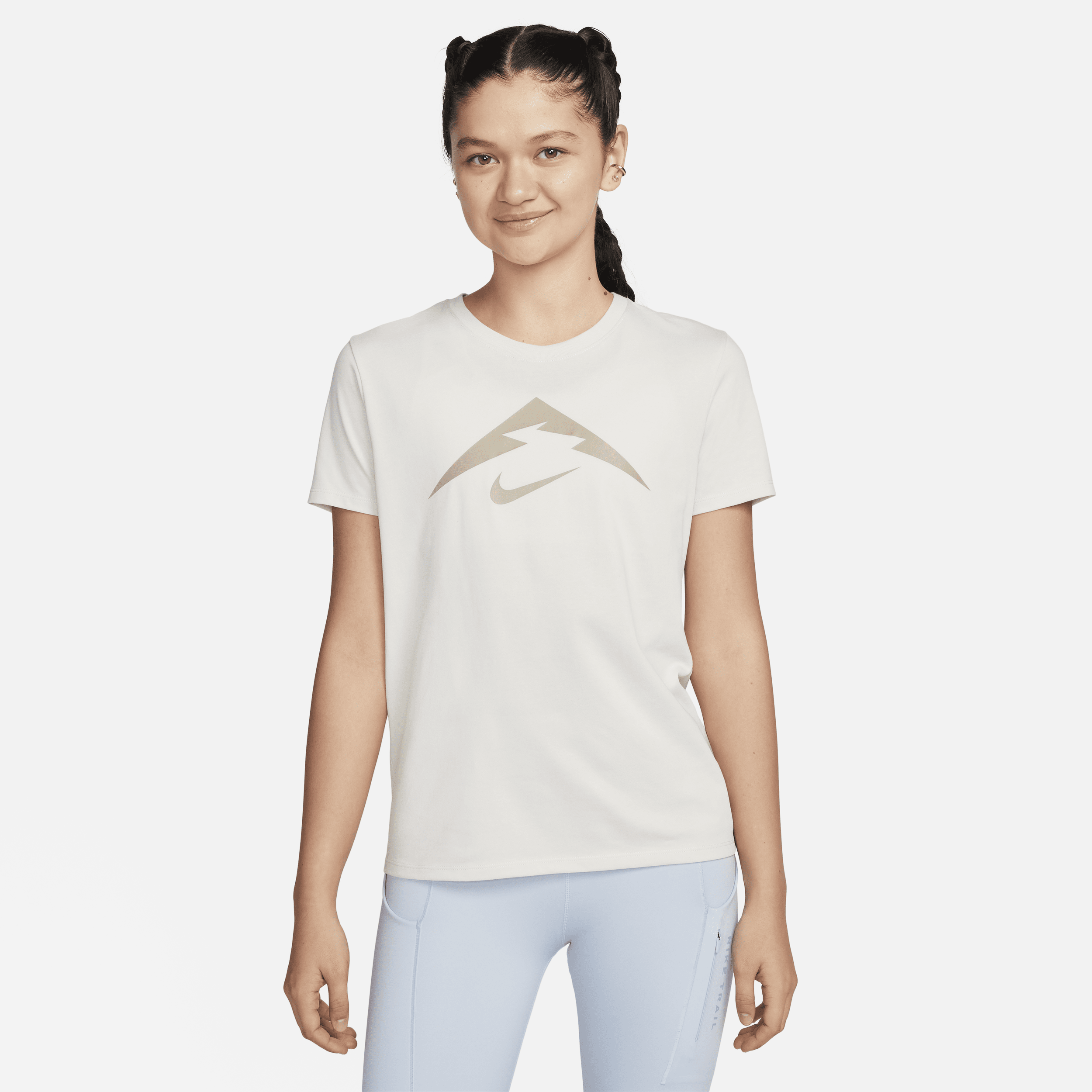 Nike Trail Dri-FIT T-shirt voor dames Bruin