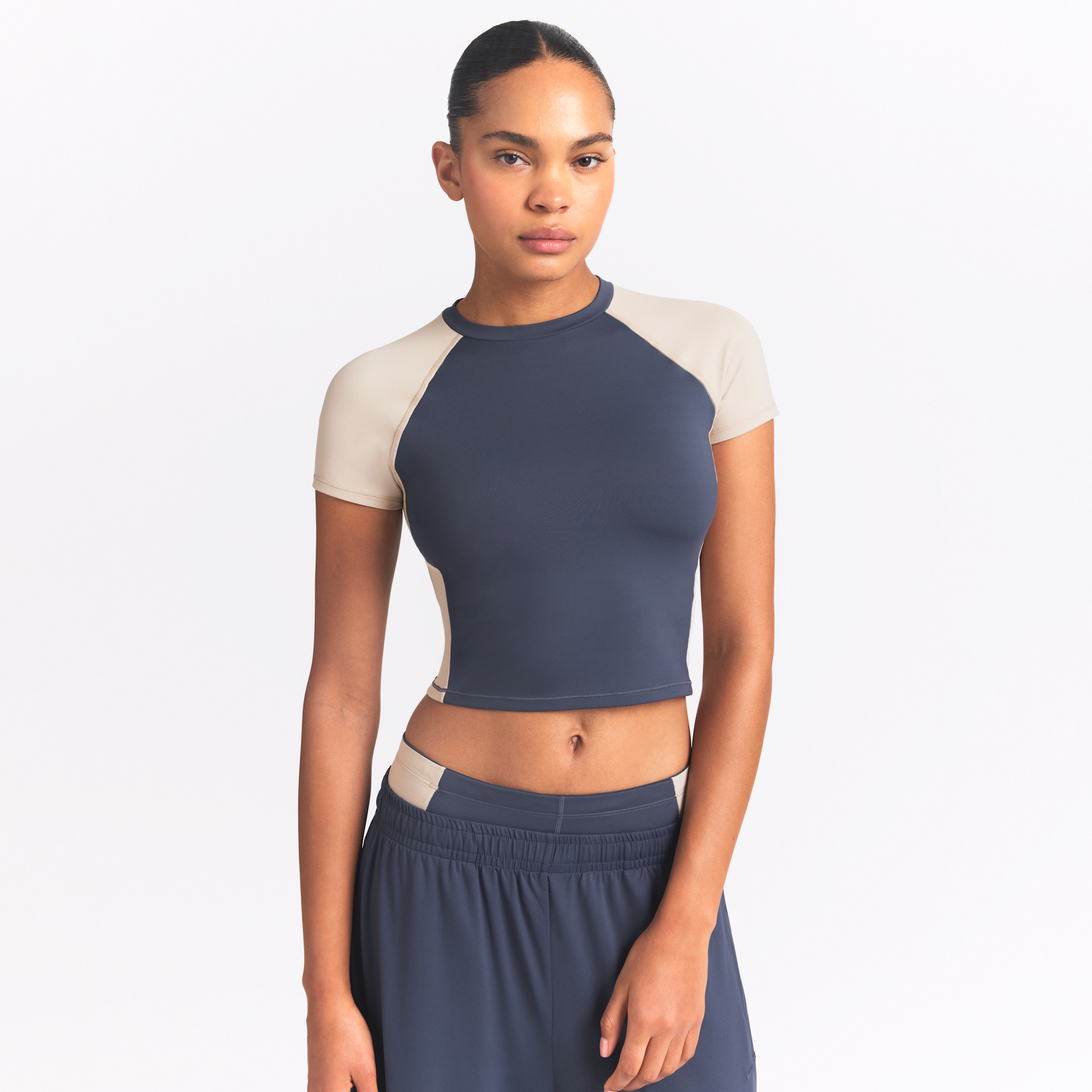 Thumbnail - NikeSKIMS Matte Shine Mix Kurzarm-Crop Top für Damen - Blau