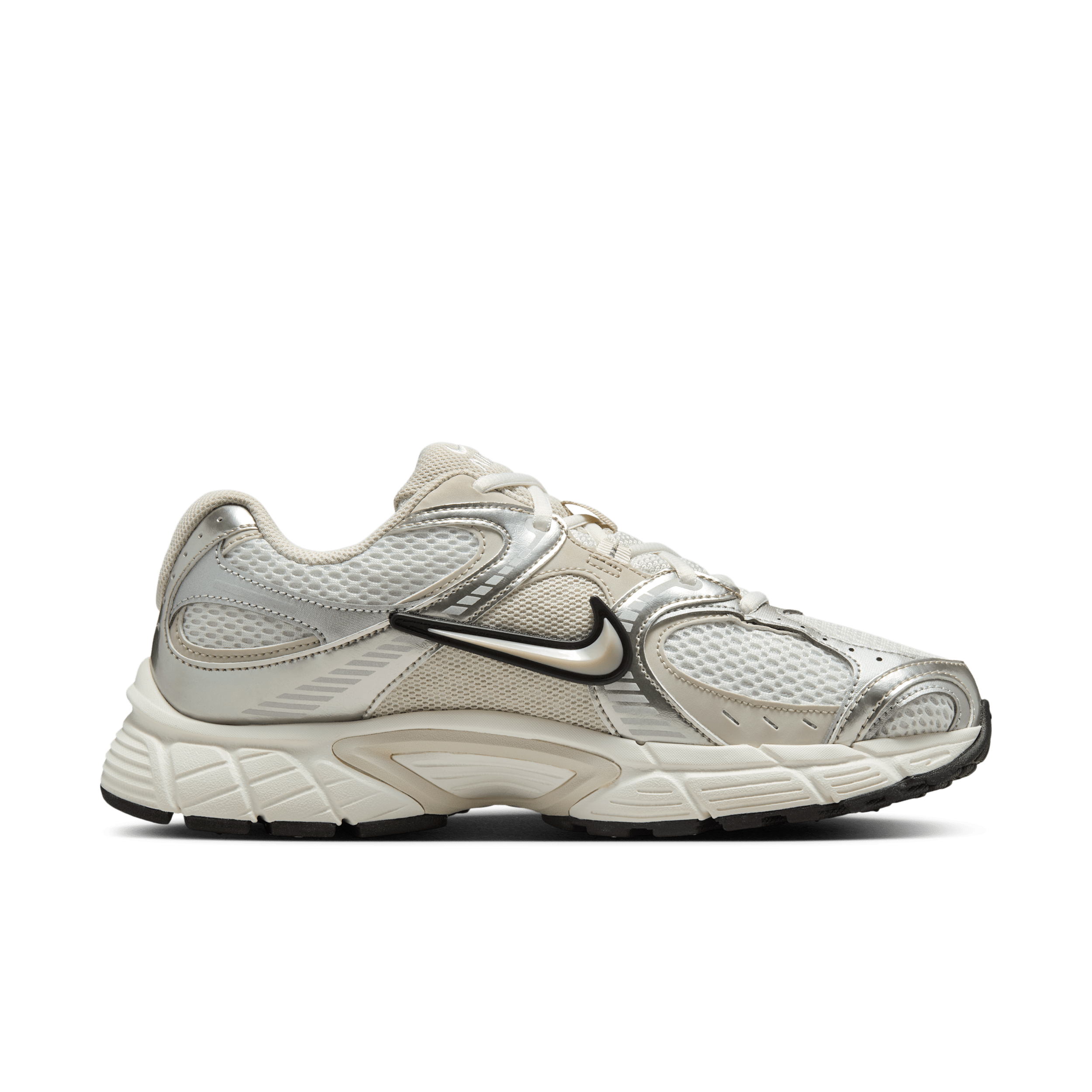 Nike V5 RNR Women's Shoes - White - Recycled Content Minimum - HQ7901-104