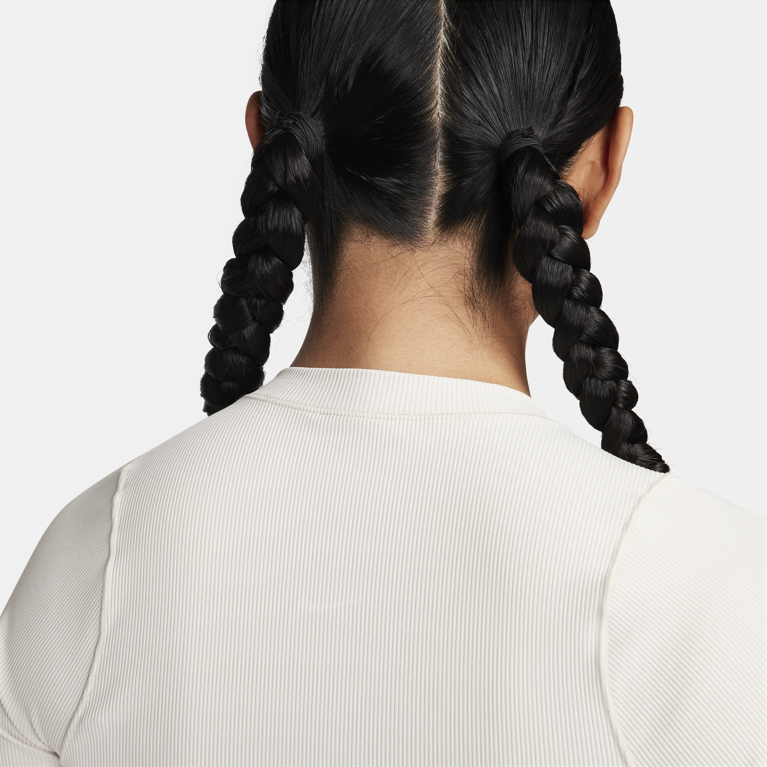 Nike Zenvy Dri-FIT croptop met korte mouwen voor dames Bruin