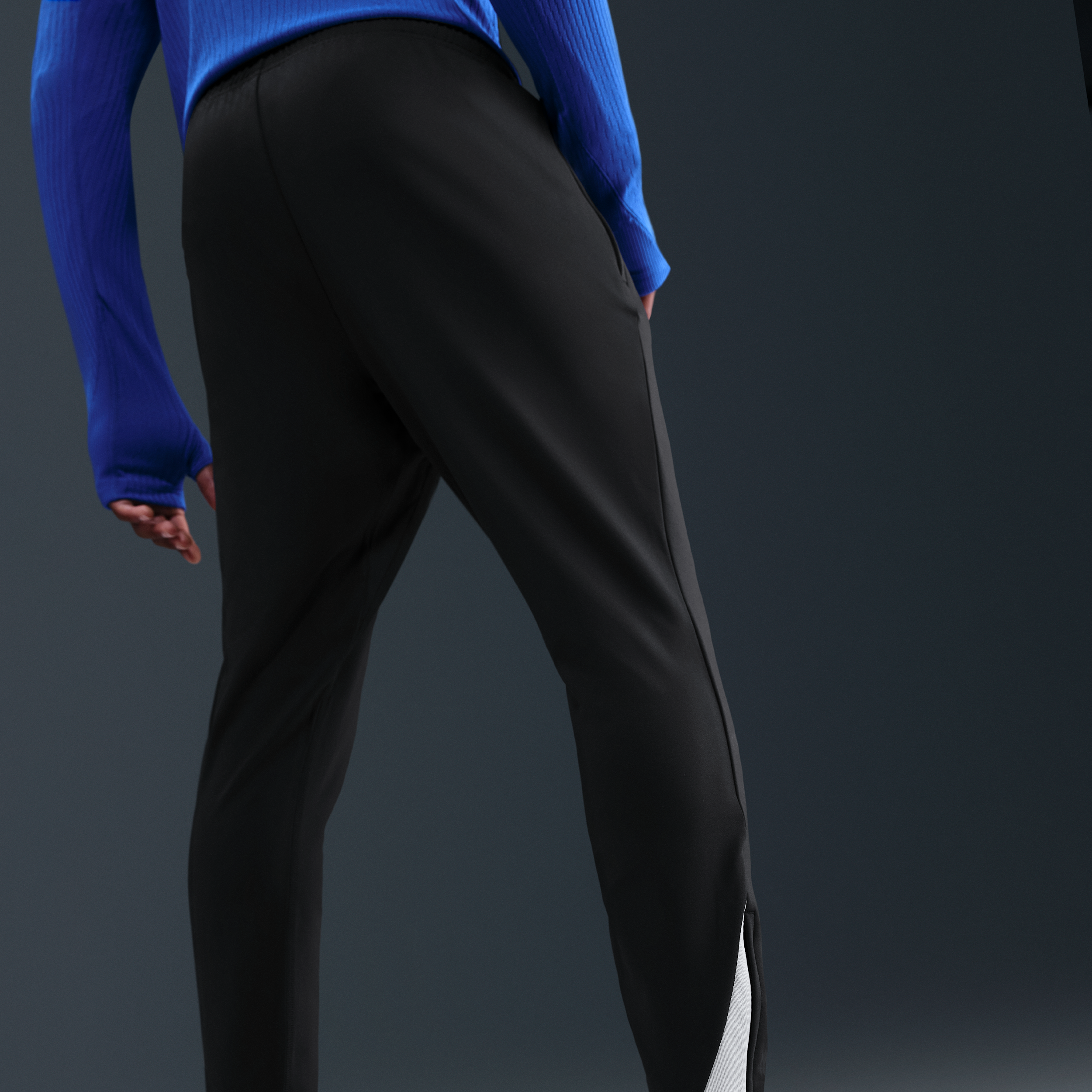 Thumbnail - FC Chelsea Strike Third Nike Dri-FIT Total 90 Fußballhose aus Strickmaterial (Herren) - Schwarz