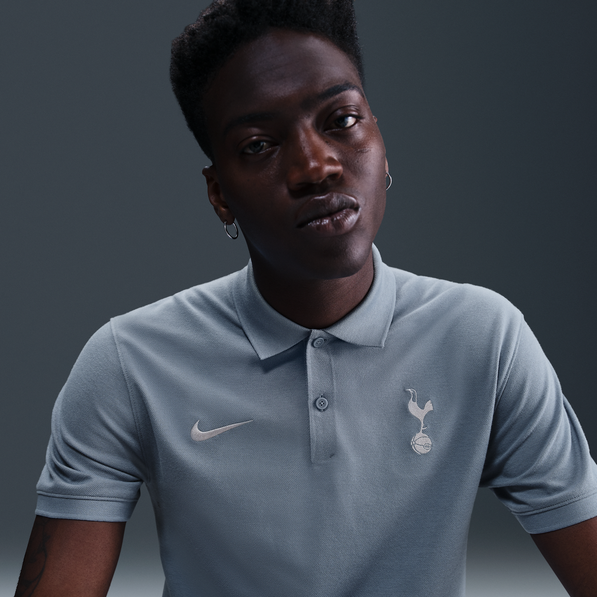 Thumbnail - Tottenham Hotspur The Nike Polo Nike Dri-FIT Fußball-Poloshirt (Herren) - Blau