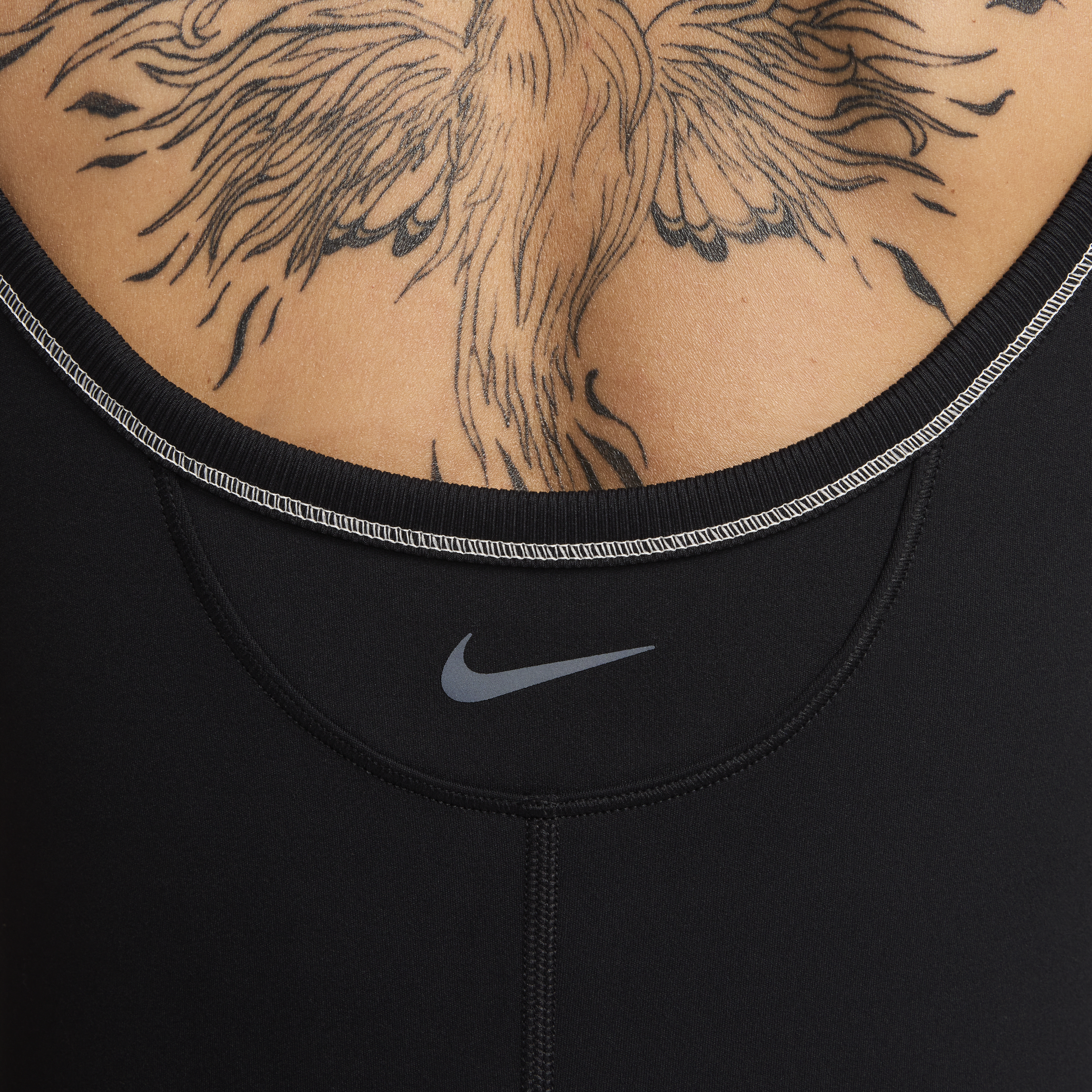 Nike One Dri-FIT Korte bodysuit voor dames Zwart