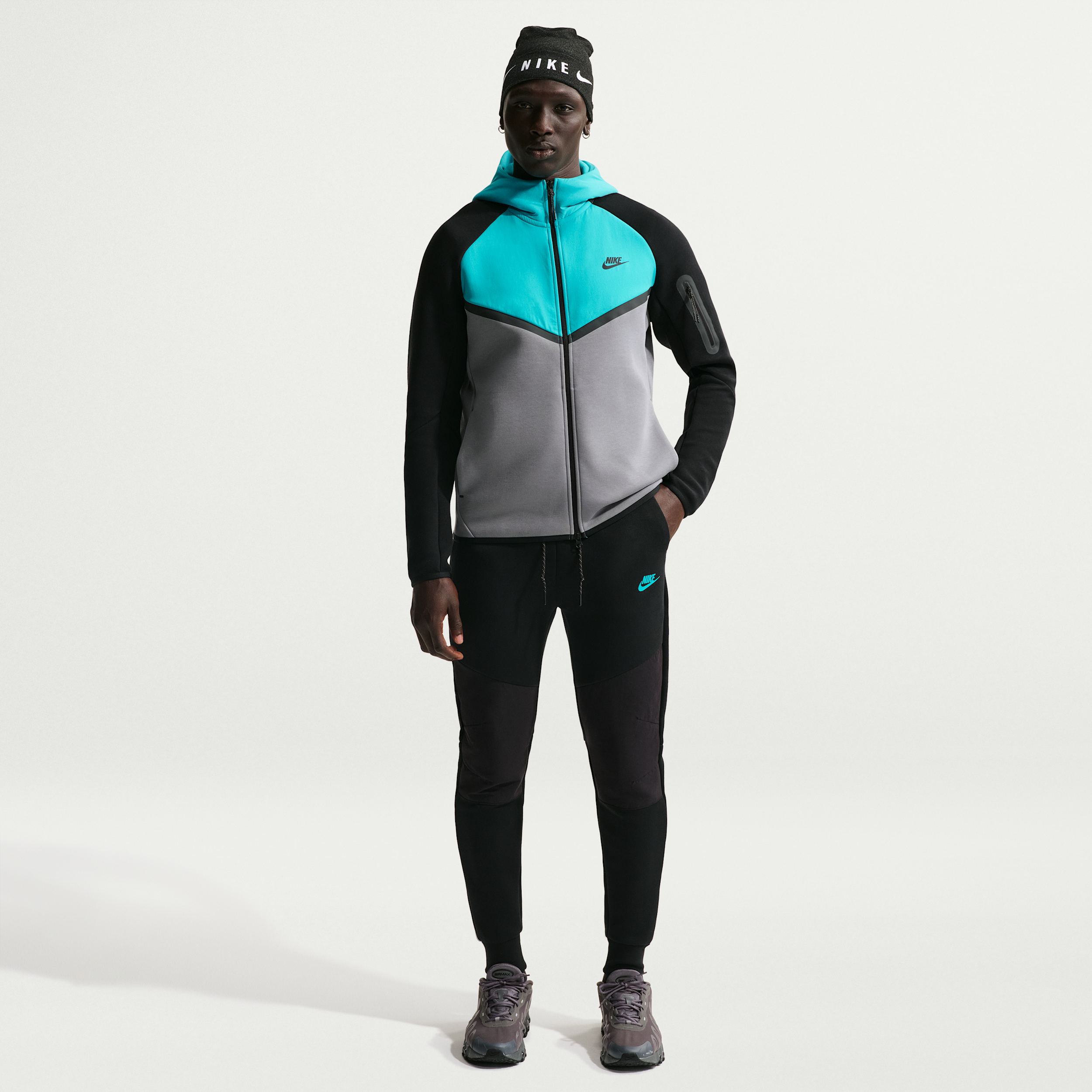 Pantaloni jogger in fleece Nike Tech – Uomo - Nero