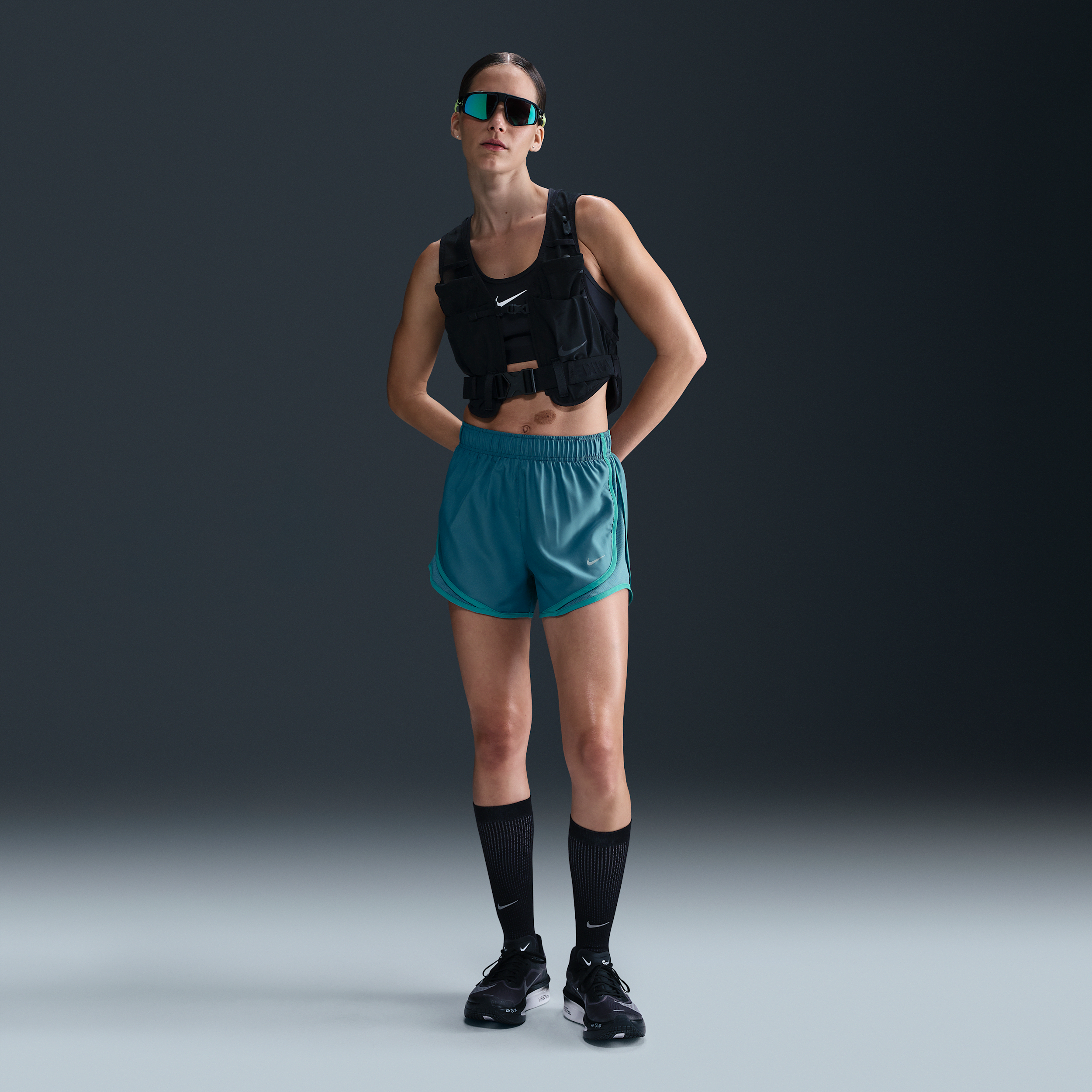 Thumbnail - Nike Tempo Dri-Fit Laufshorts mit Innenslip und mittelhohem Bund (Damen) - Blau