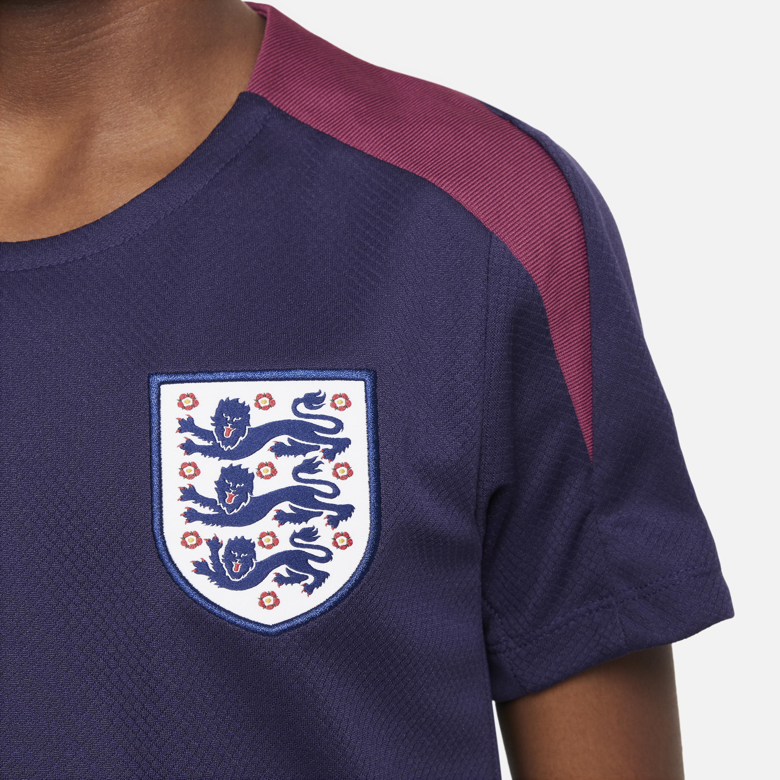 Nike Engeland Strike Dri-FIT knit voetbaltop met korte mouwen voor kids Paars