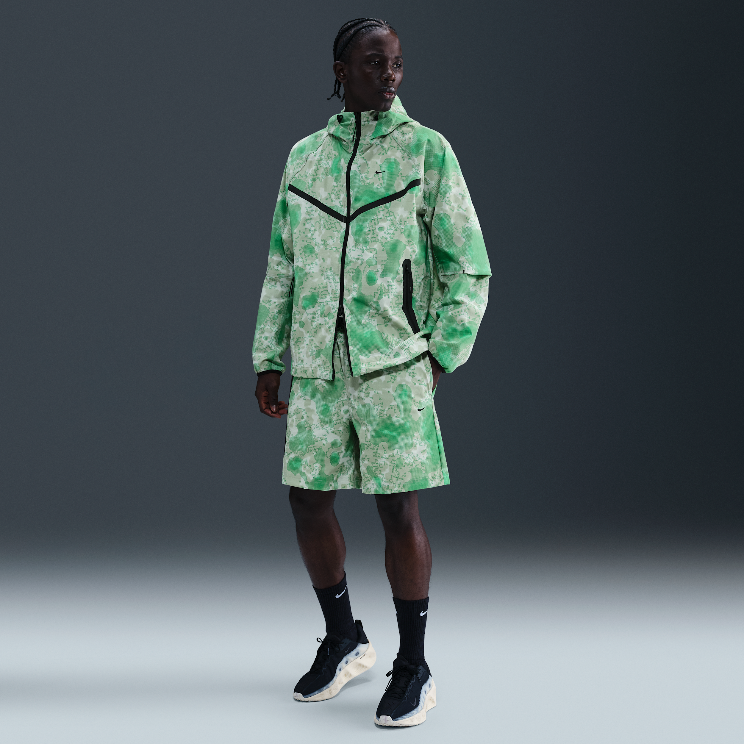 Nike Tech Men's Dri-FIT Woven Camo Shorts - Grey