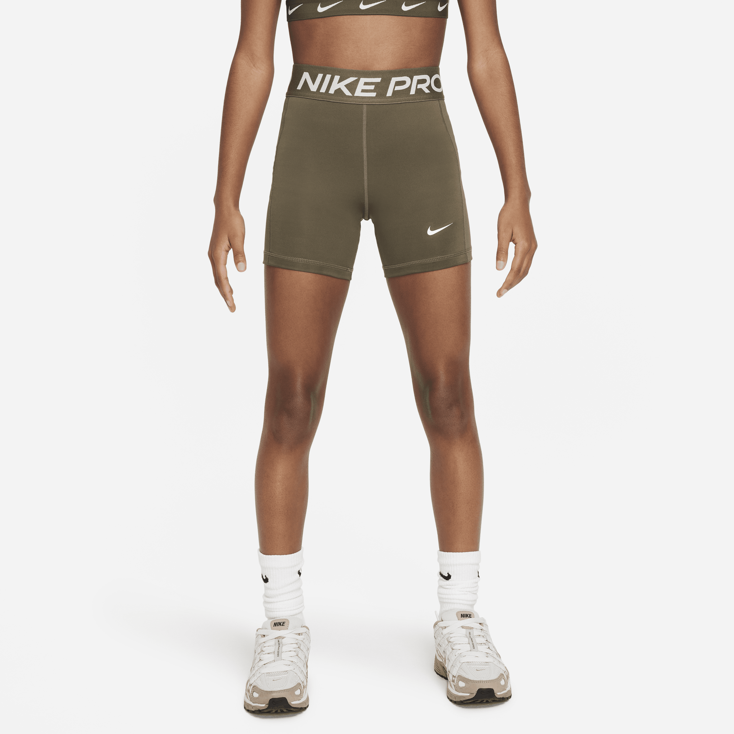 Nike Pro Leak Protection: Period Dri-FIT shorts voor meisjes Groen