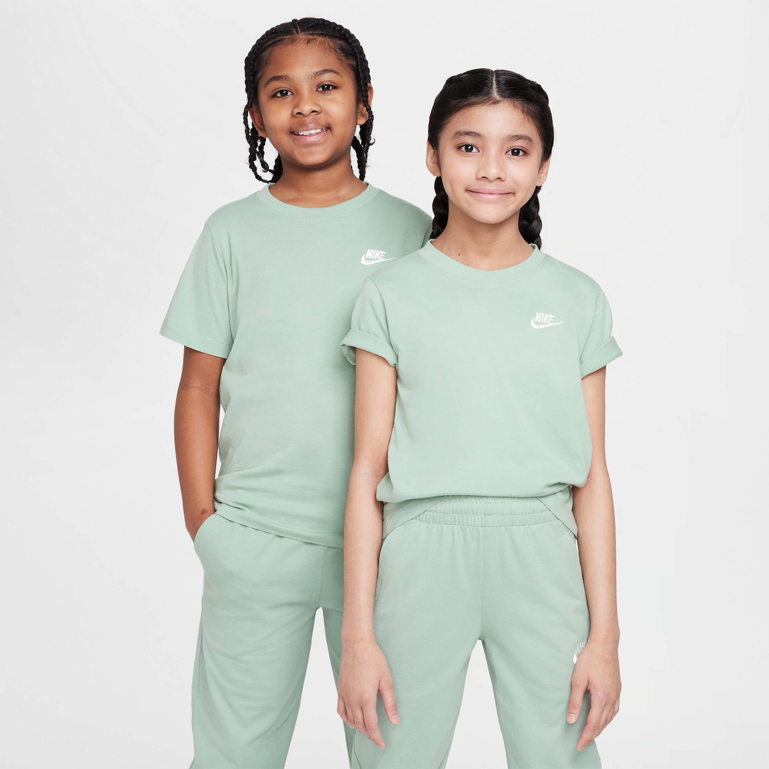 Nike Sportswear Older Kids' T-Shirt - Green - Cotton