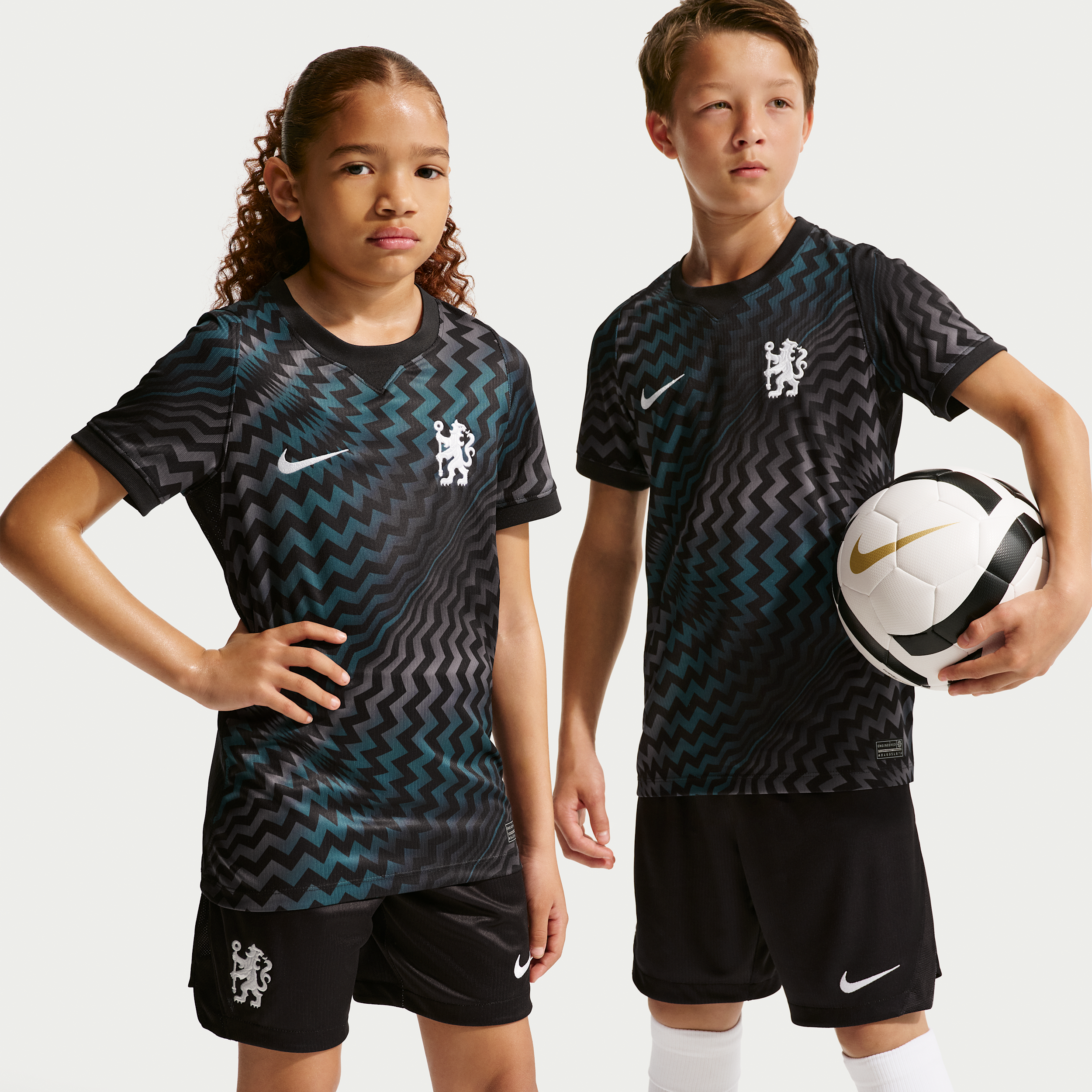 Kortærmet Chelsea FC 2026/27 Stadium Goalkeeper Nike Dri-FIT Replica-fodboldtrøje til større børn - sort