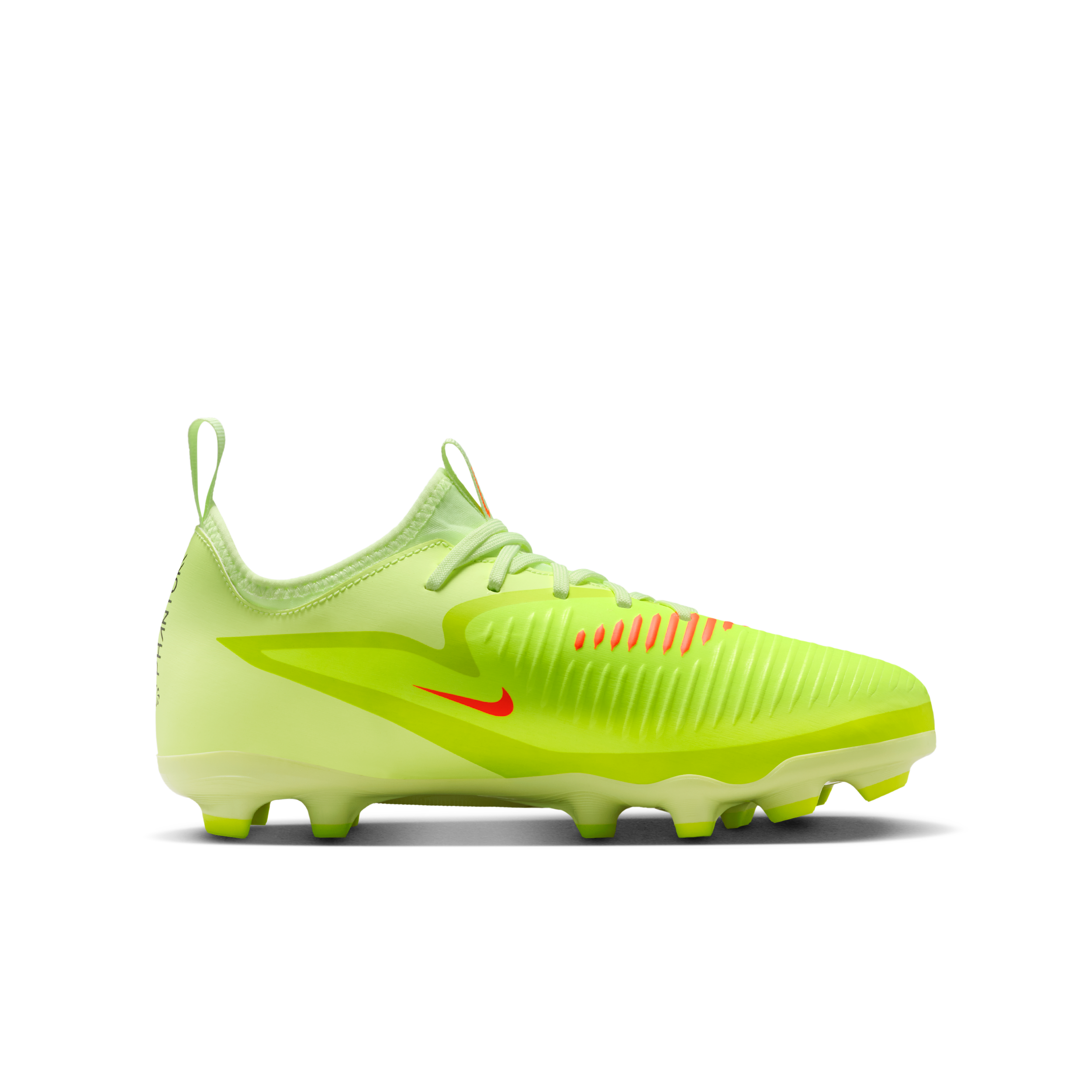 Thumbnail - Nike Jr. Phantom 6 Low Academy Fußballschuh für verschiedene Böden (ältere Kinder) - Orange