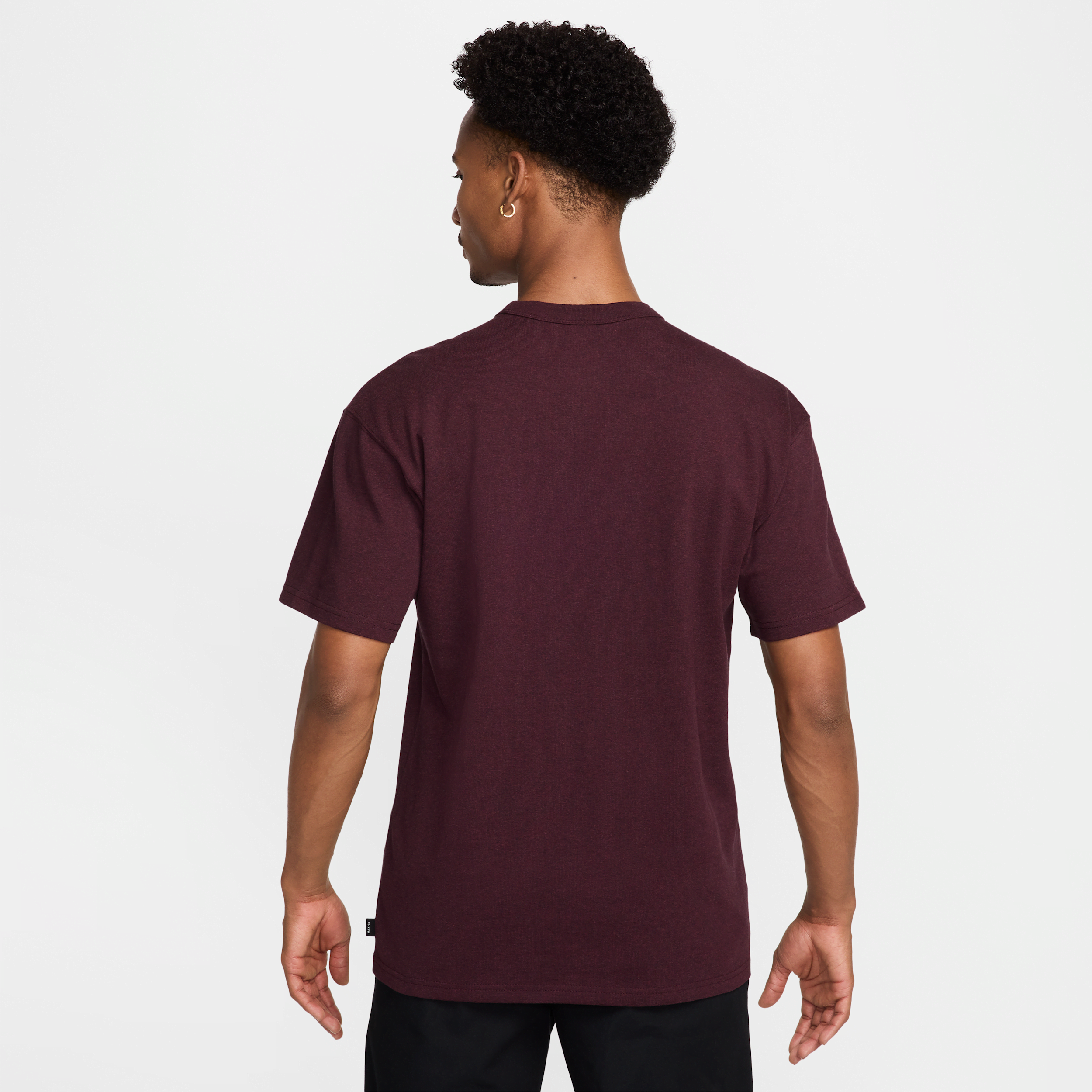 Tee-shirt Nike Sportswear Premium Essentials pour Homme - Rouge