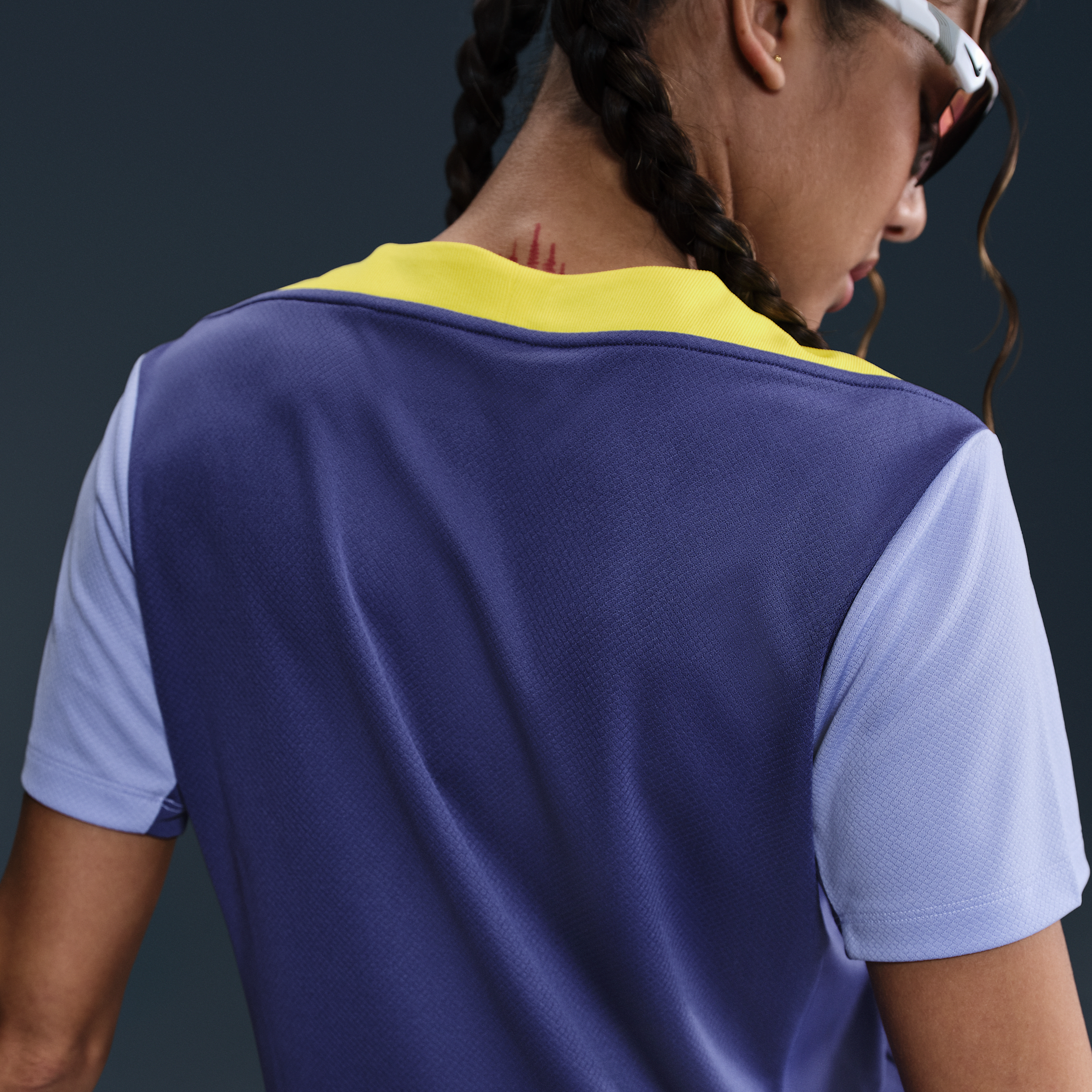 Thumbnail - Atlético Madrid Strike Nike Dri-FIT Kurzarm-Fußballoberteil (Damen) - Lila