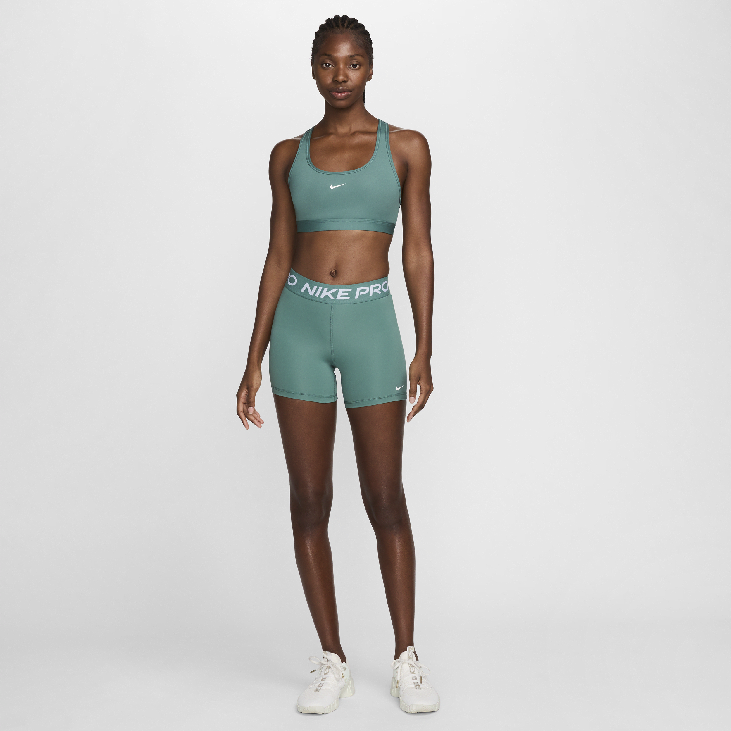 Nike Pro 365 Damesshorts (13 cm) Groen