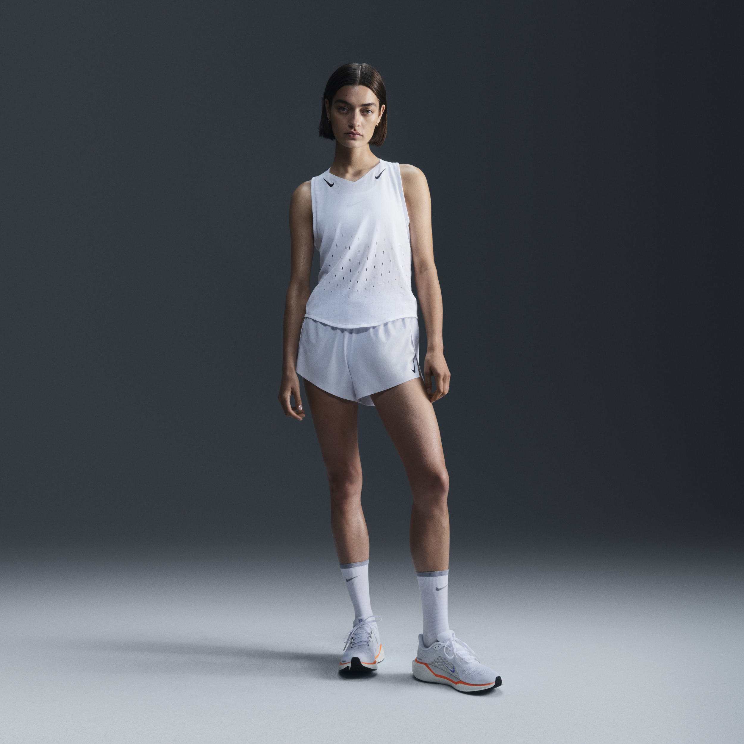 Maillot de running Dri-FIT ADV Nike AeroSwift pour femme - Blanc