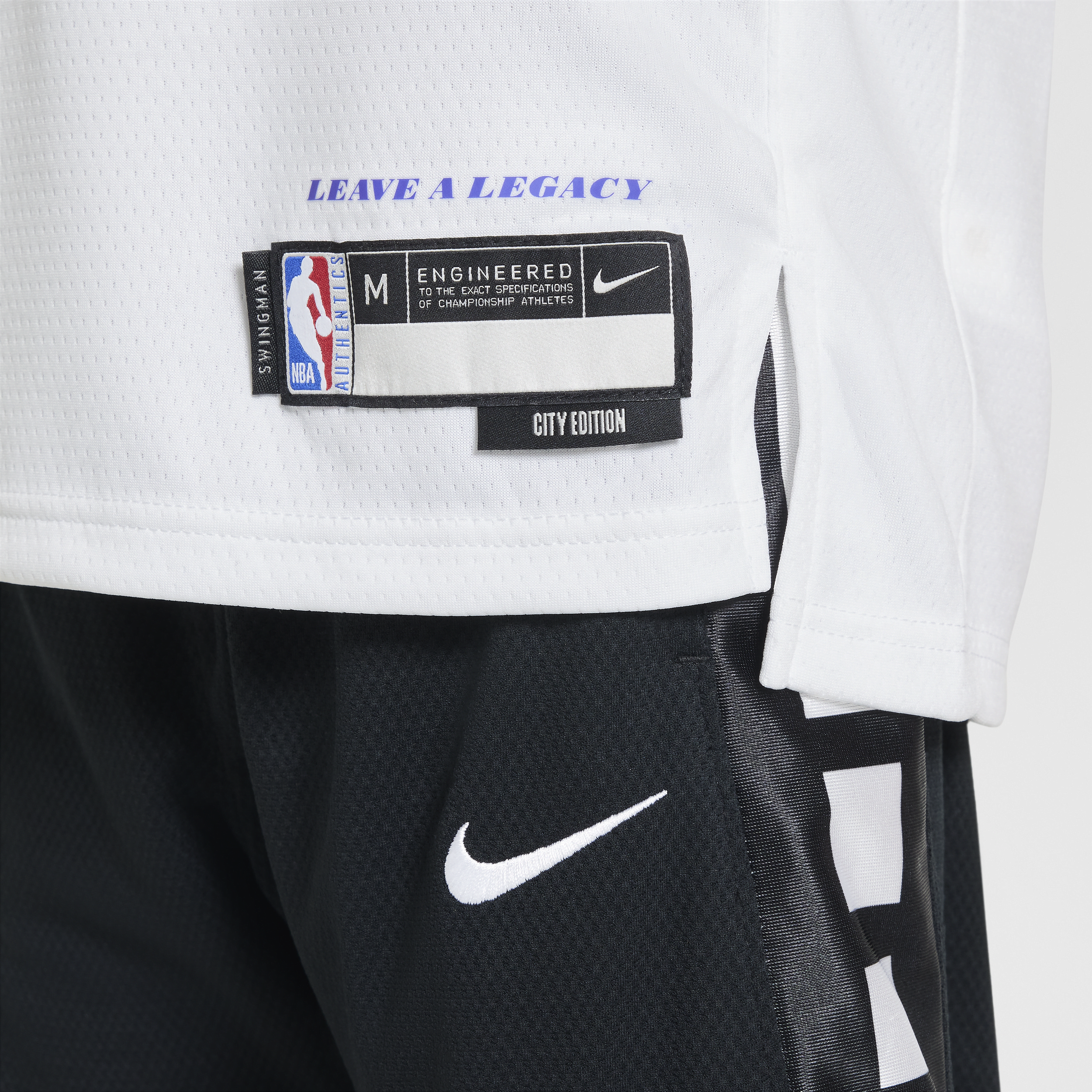 Nike Lebron James Los Angeles Lakers City Edition Swingman NBA-jersey met Dri-FIT voor kids Wit