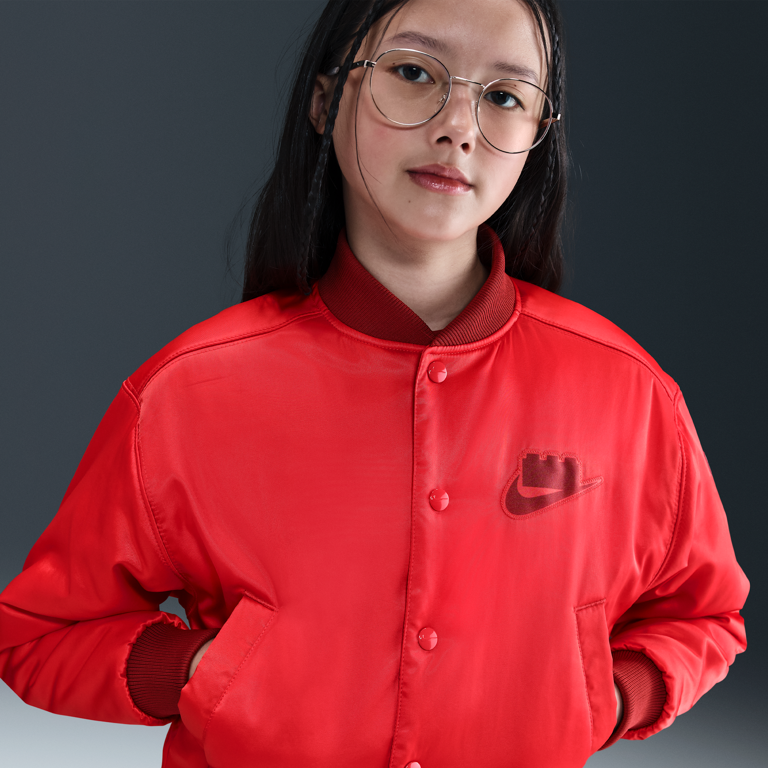 Thumbnail - Nike x LEGO® Kollektion Basketballjacke (ältere Kinder) - Rot